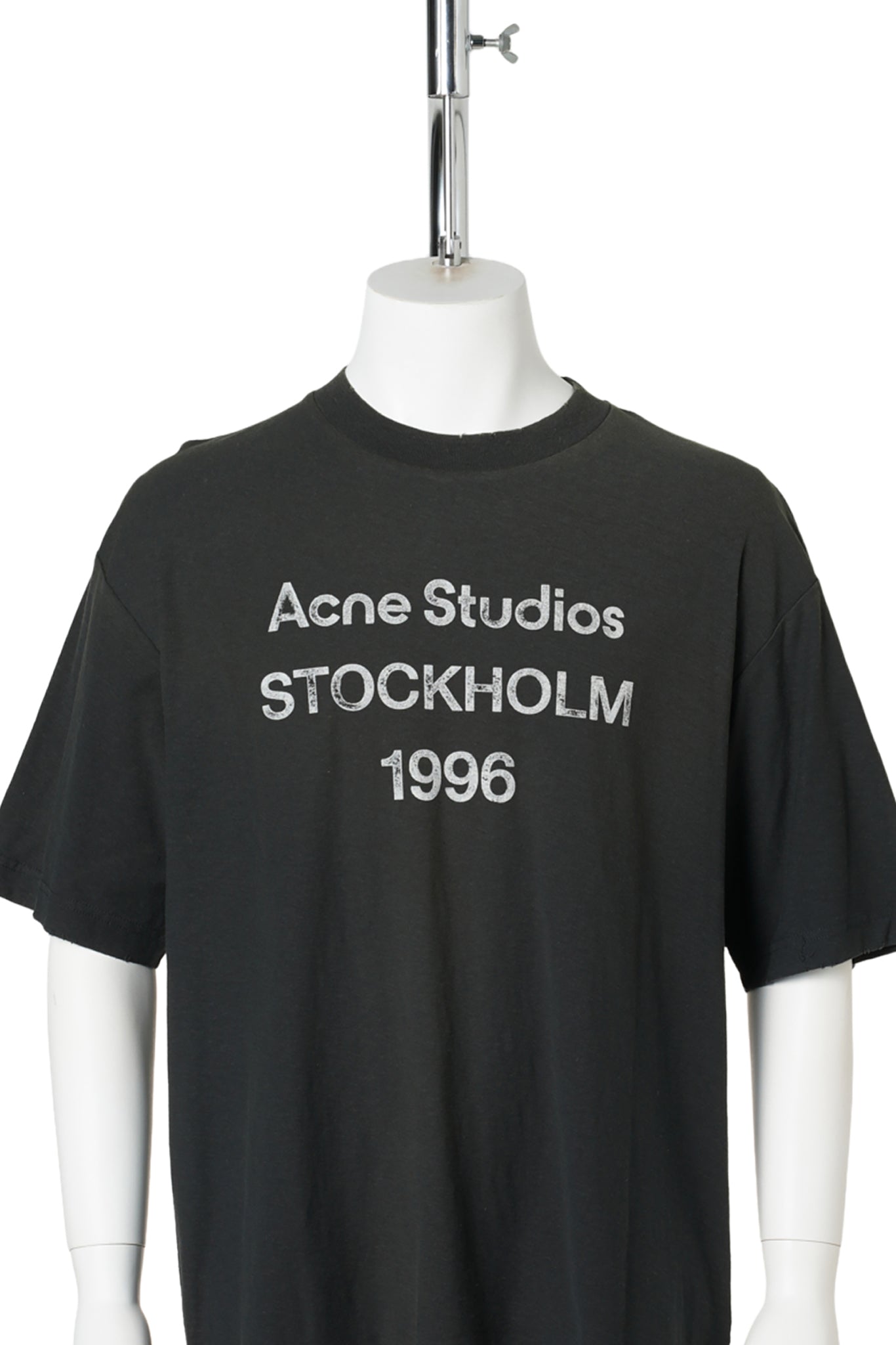 SPRAYED LOGO T-SHIRT / BM0:FADED BLACK