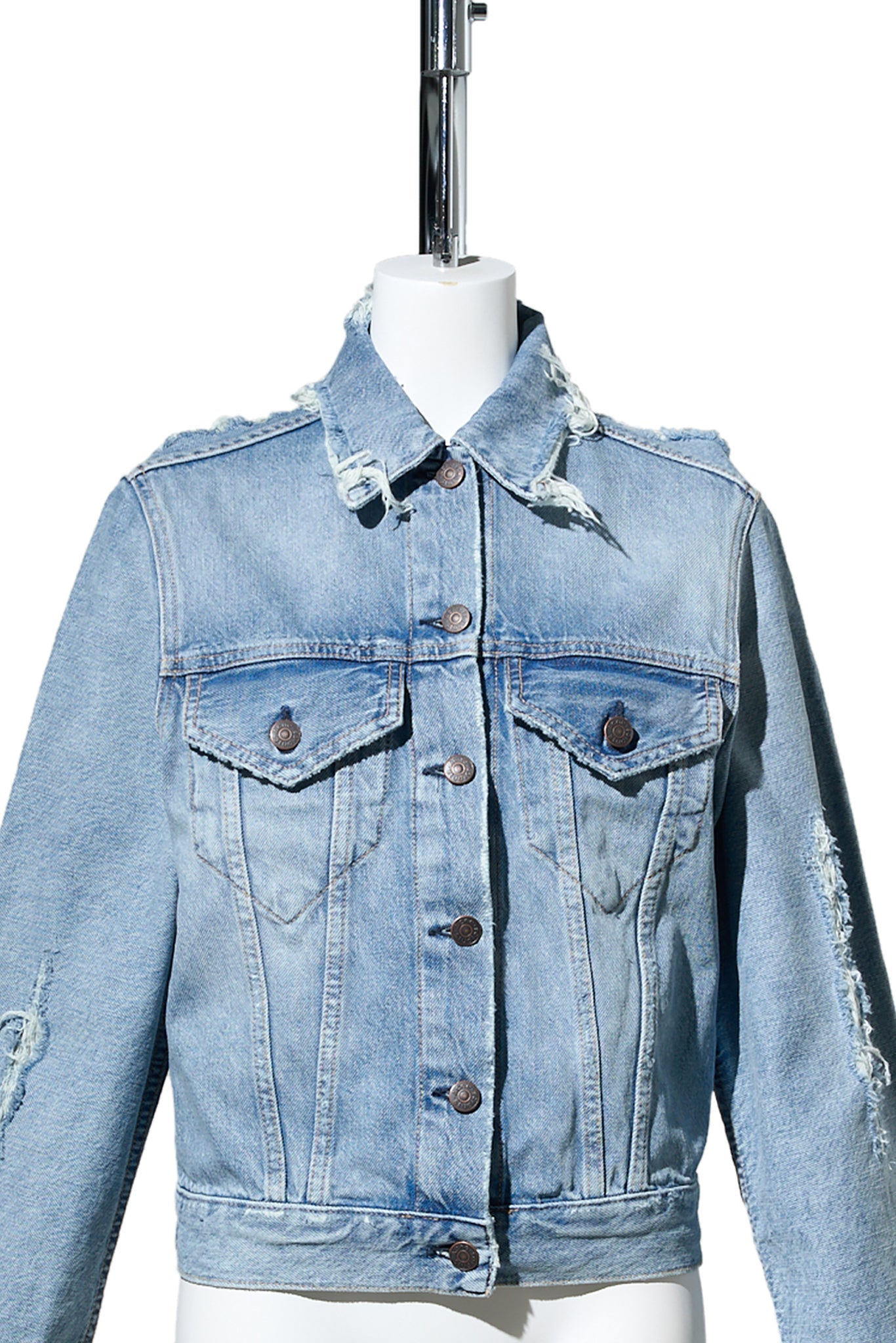 DISTRESSED DENIM JACKET / 228:LIGHT BLUE