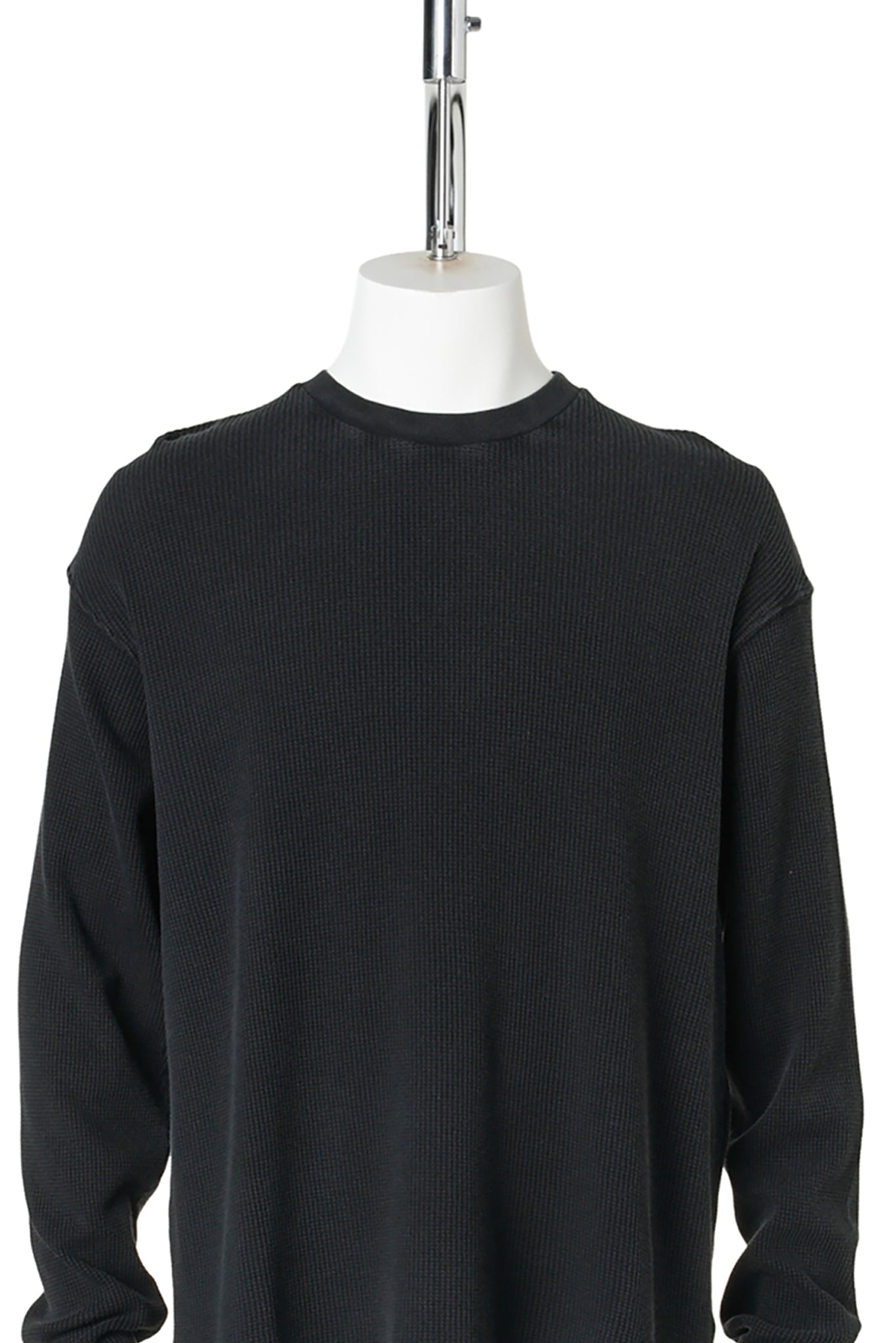EMIL RELAX FIT BOXY T-SHIRT WITH "THE VELVET EVENING" PRINT / 098:FADED BLACK
