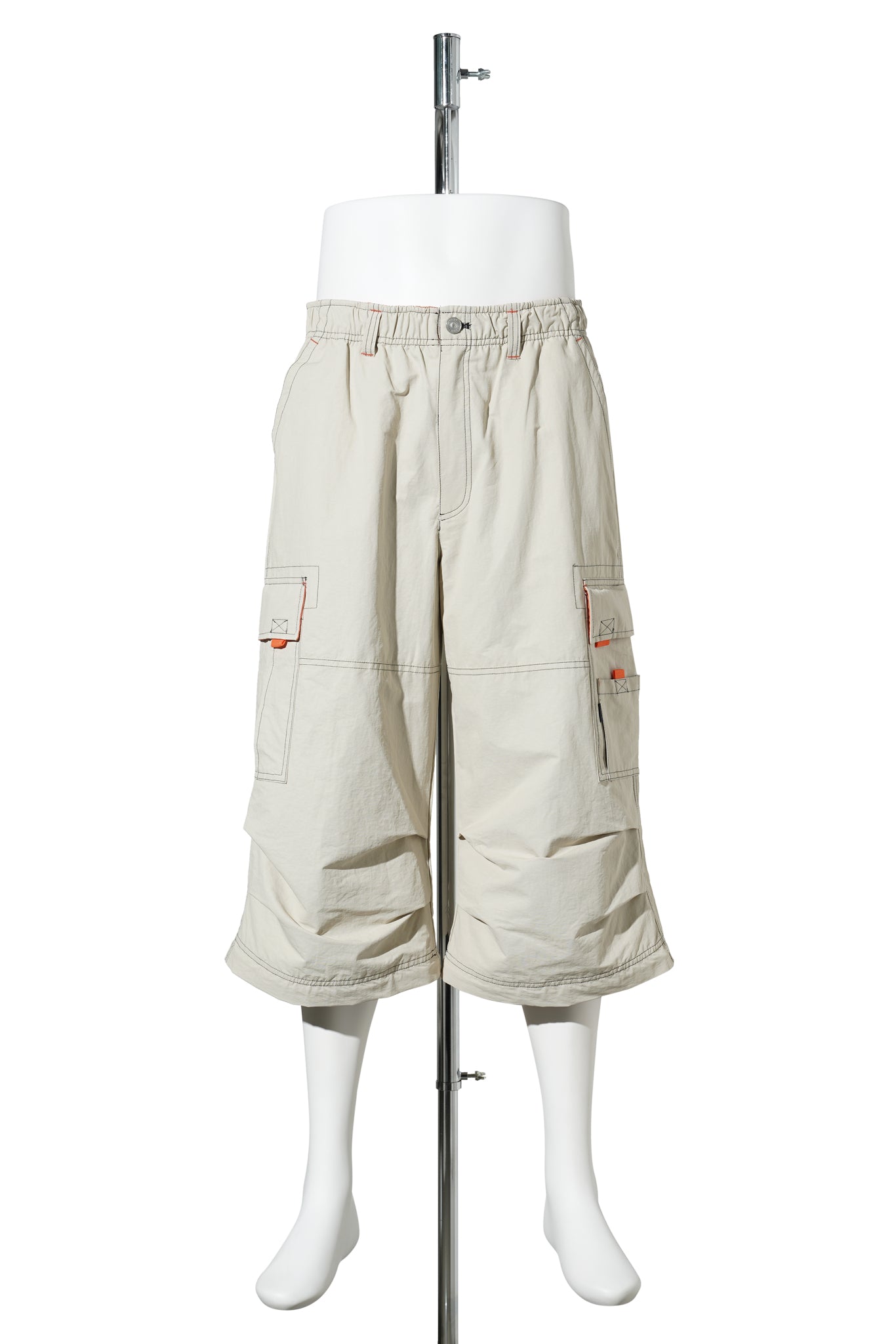 NYLON CARGO PANTS / BEIGE