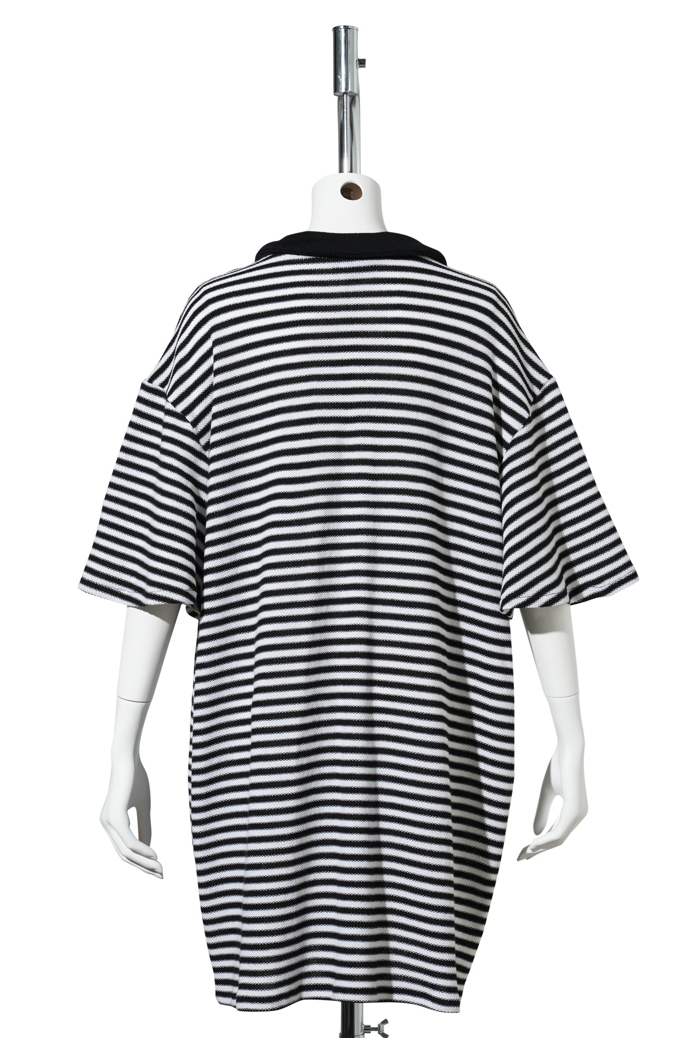 LONG KNITTED MERINO POLO SHIRT WITH COLLAR AND SMALL STRIPES PATTERN / BLACK/WHITE