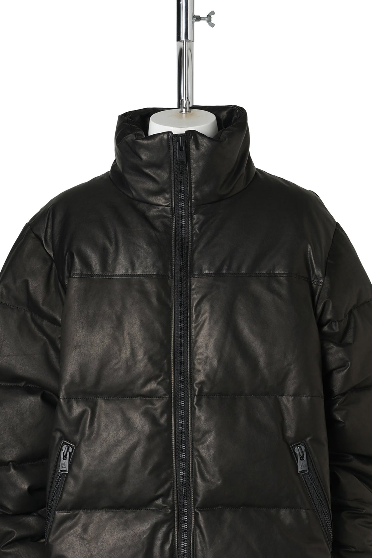 DOWN JACKET / BLACK LUXE