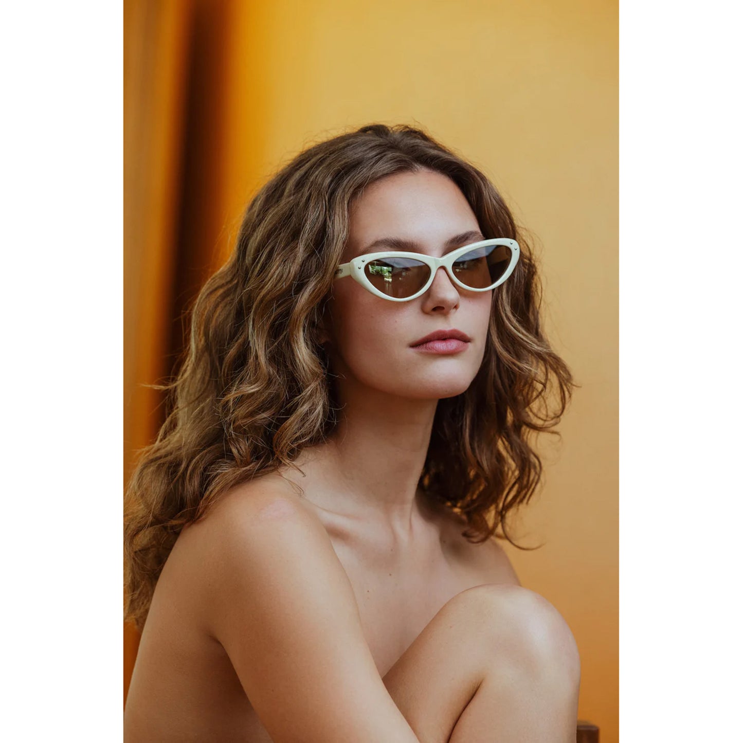 PUPPY / LIGHT YELLOW & OLIVE LENS