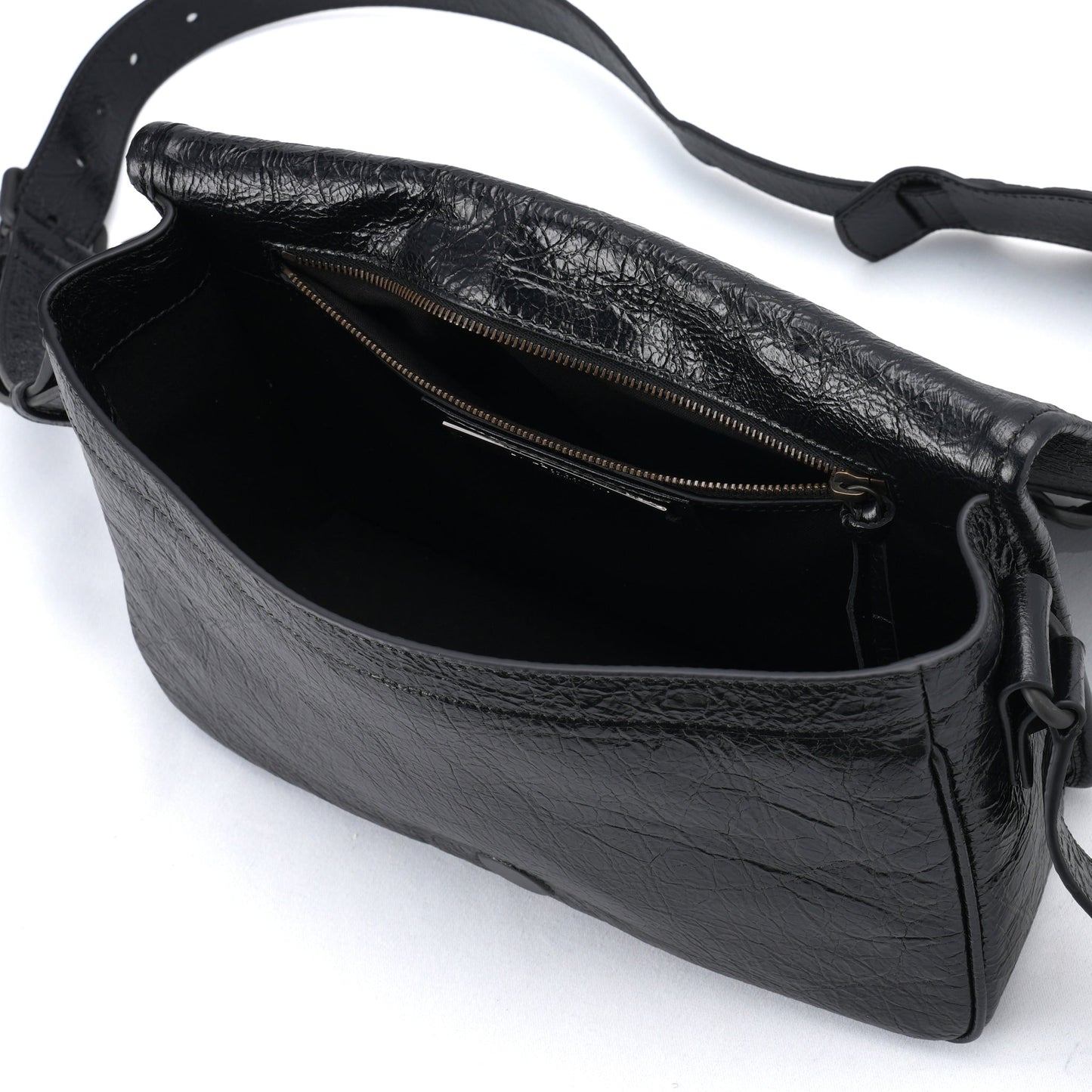 LE CITY FLAP MESSENGER S / 1000:BLACK
