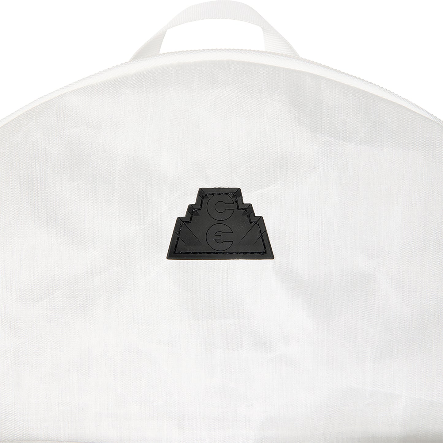 HARD COMPOSITE BACK PACK / WHITE