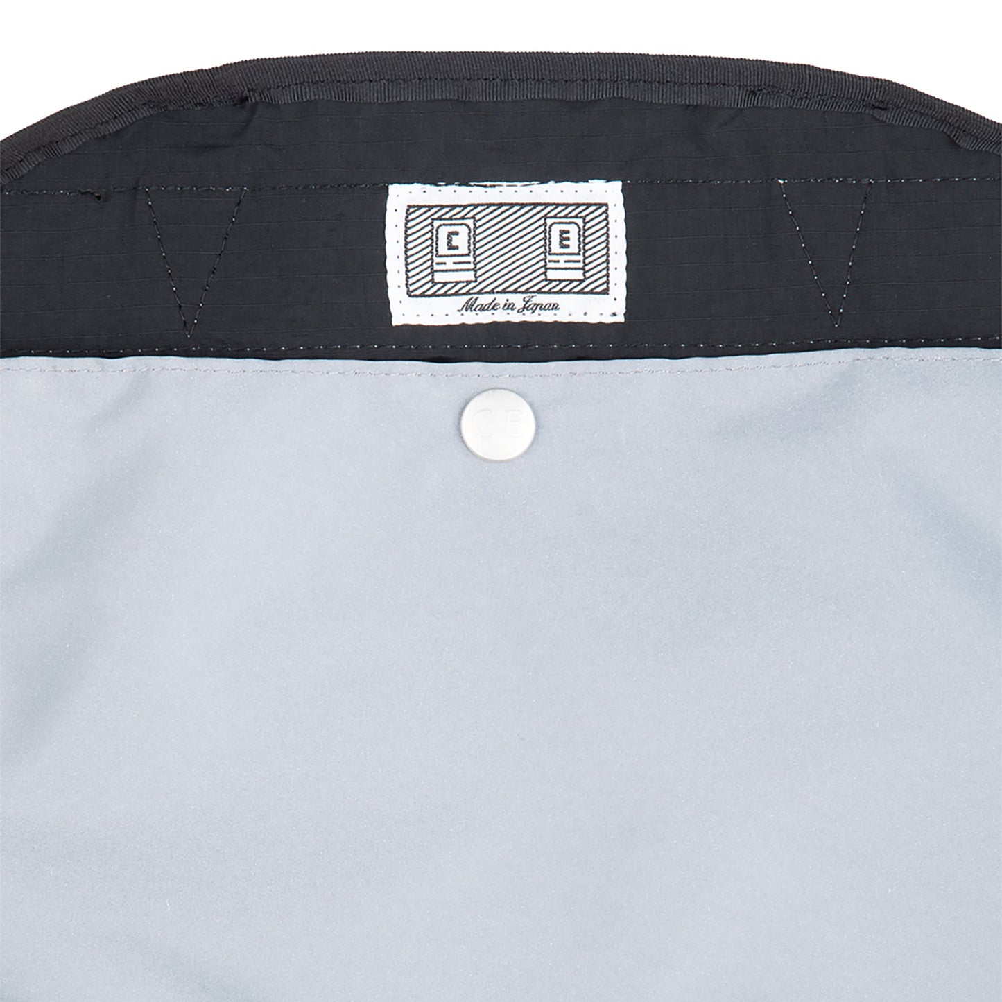 FROM BELOW LUMBAR PACK / BLACK