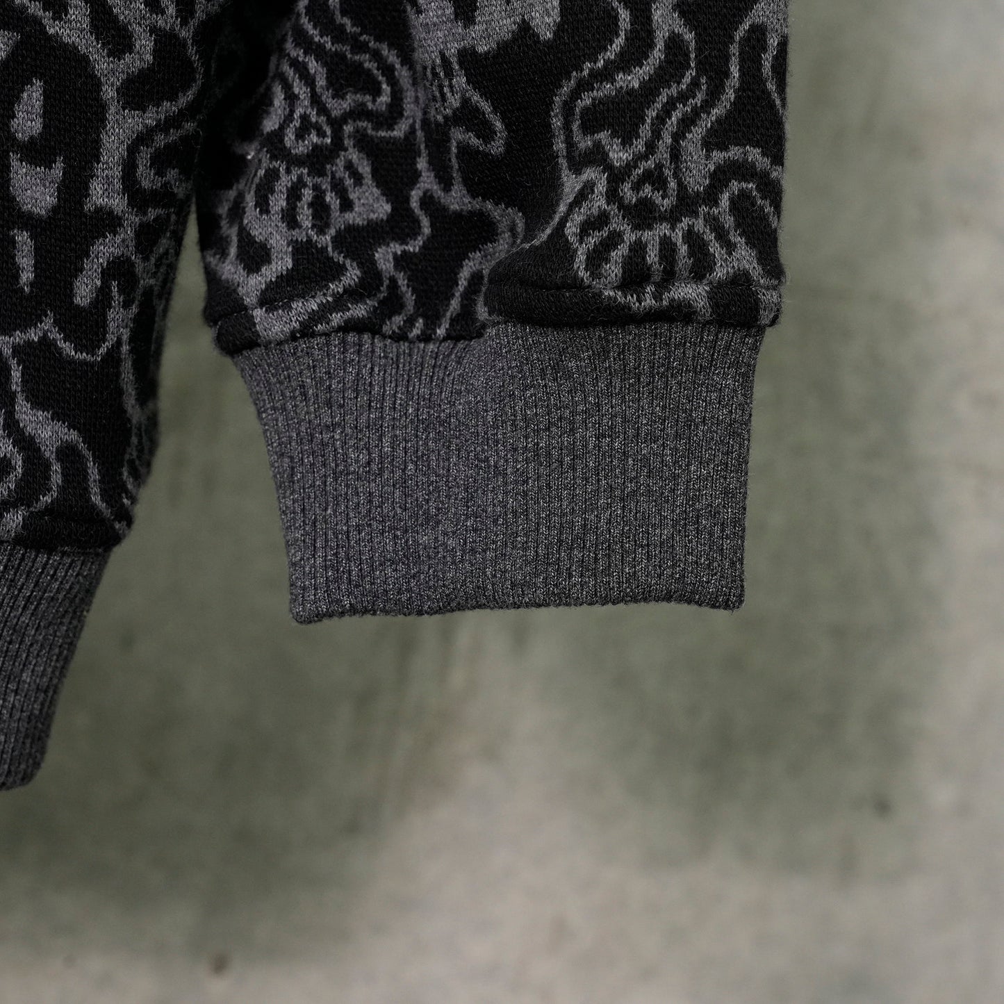 JACQUARD HOODIE / ALLOVER SPIRITS PANTHER