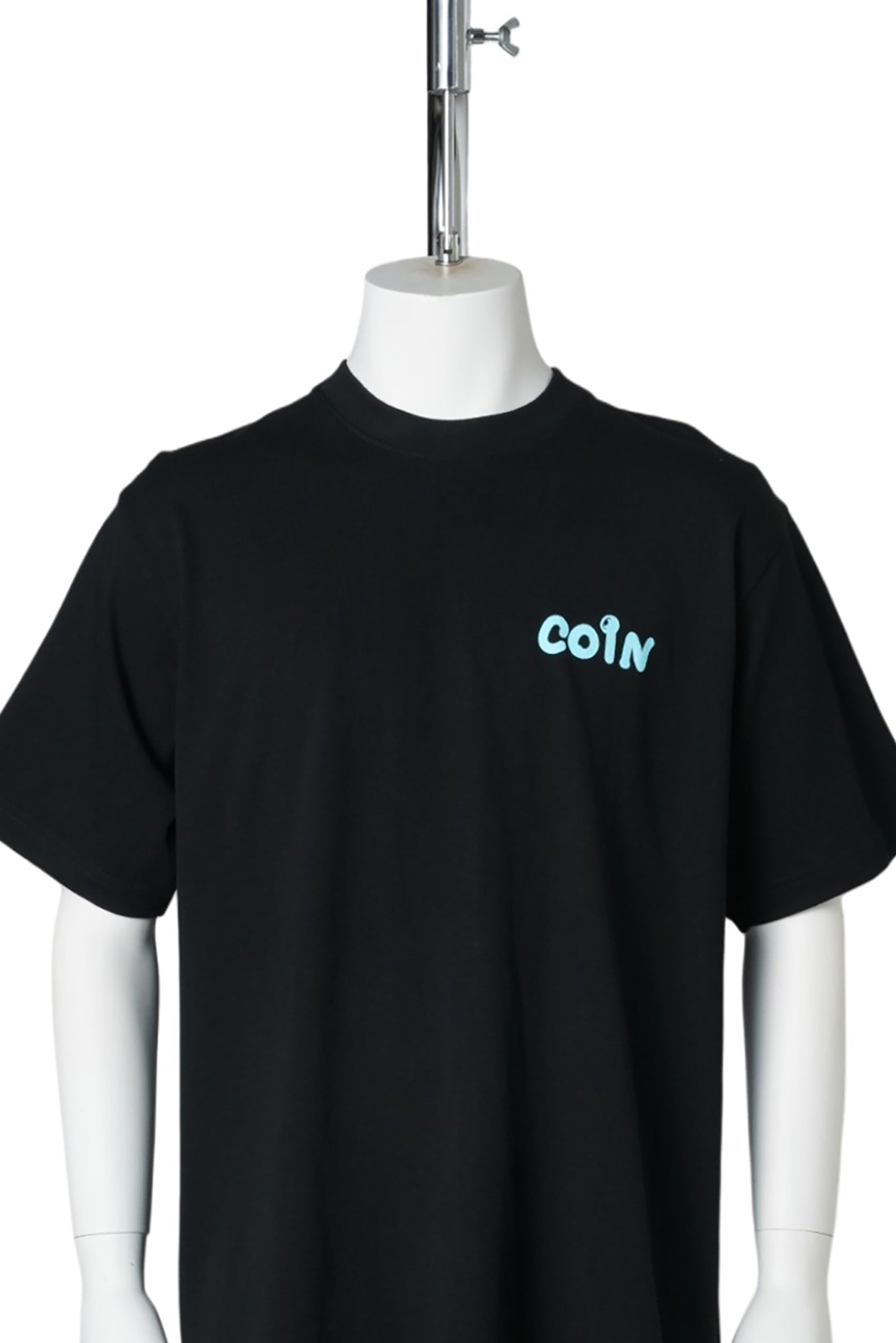 NOW ON REC TEE / BLACK