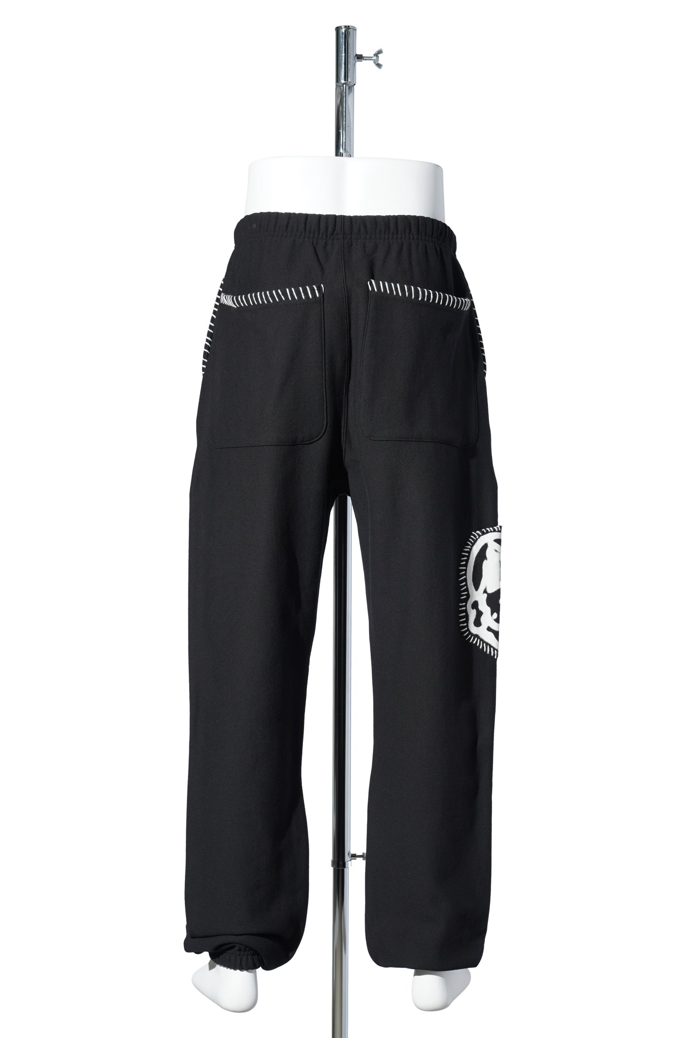HAND-STITCHED SWEATPANT / BLACK