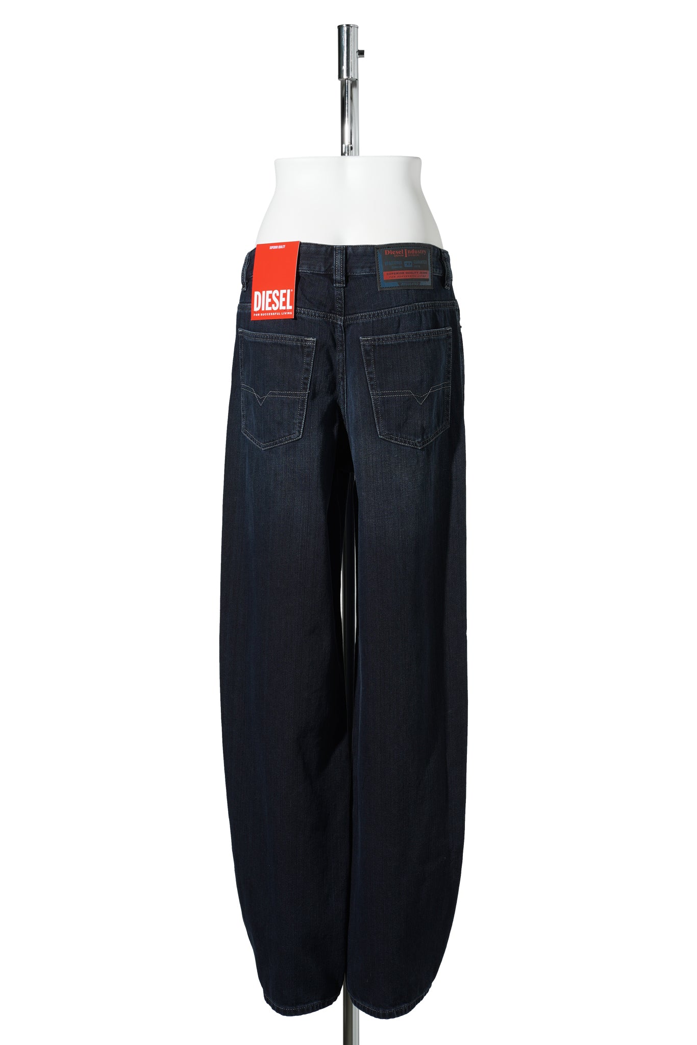 2001 D-MACRO-S8 / 02