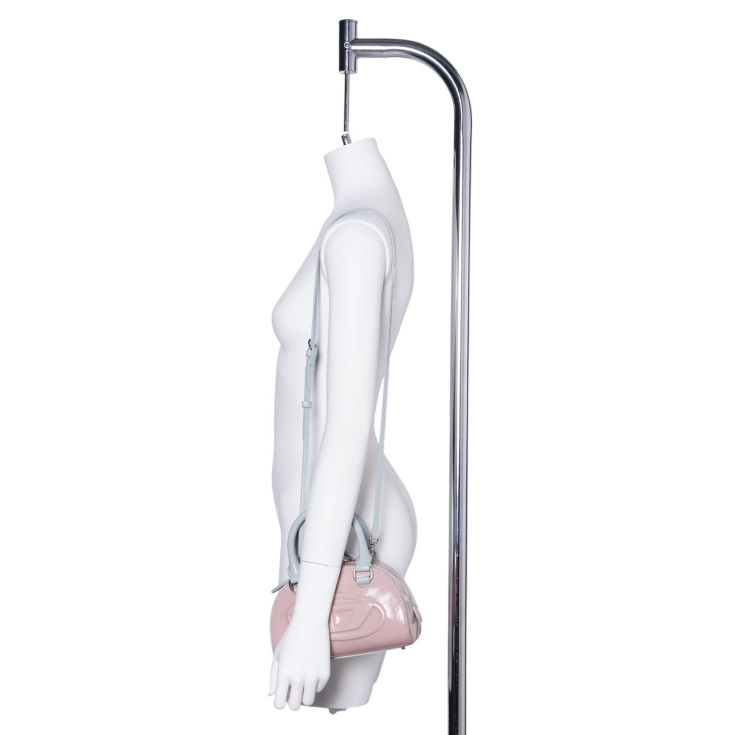 1DR DOME CROSSBODY / HB177