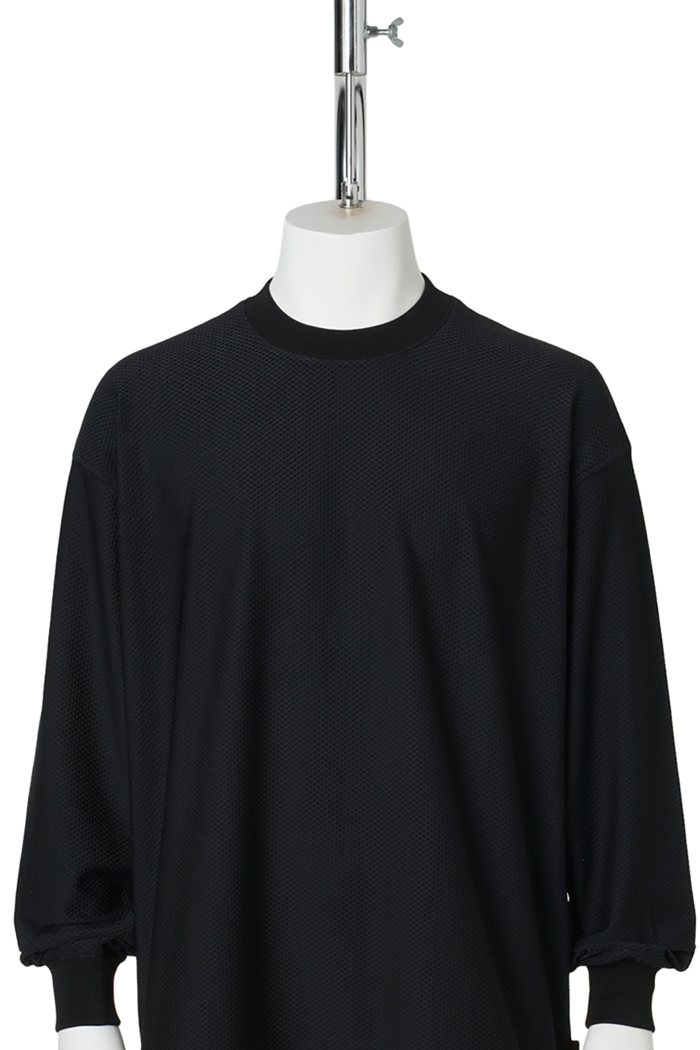 TECH MESH CREW L/S / BLACK