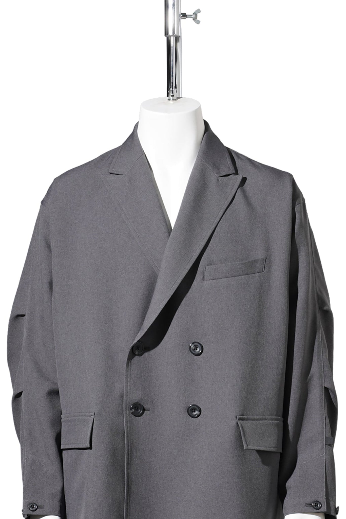 TECH DOUBLE-BREASTED JACKET / CHARCOAL