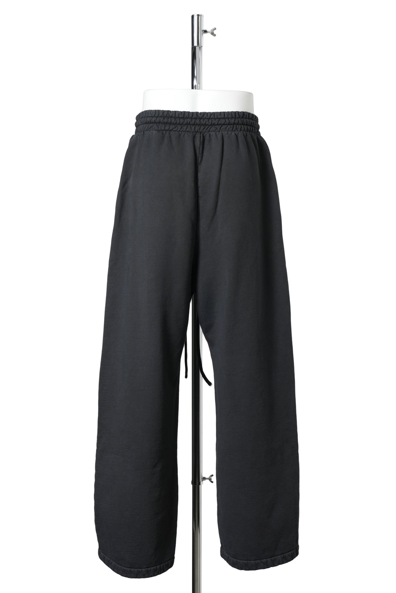 VARSITY PRINT WIDE LEG SWEATPANT / 001:BLACK