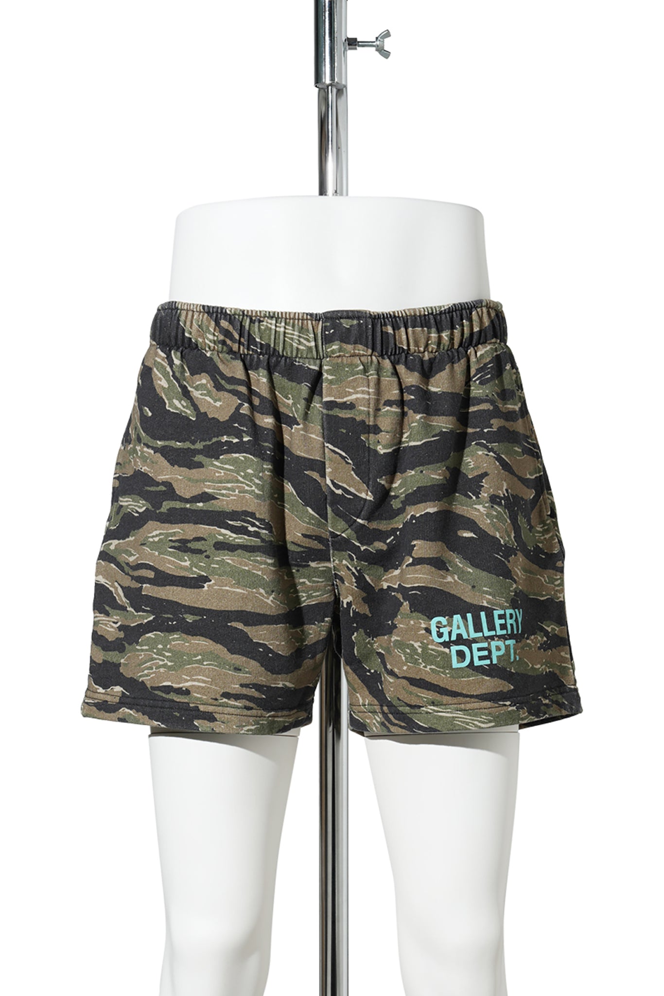 ZUMA SHORTS / TIGER CAMO