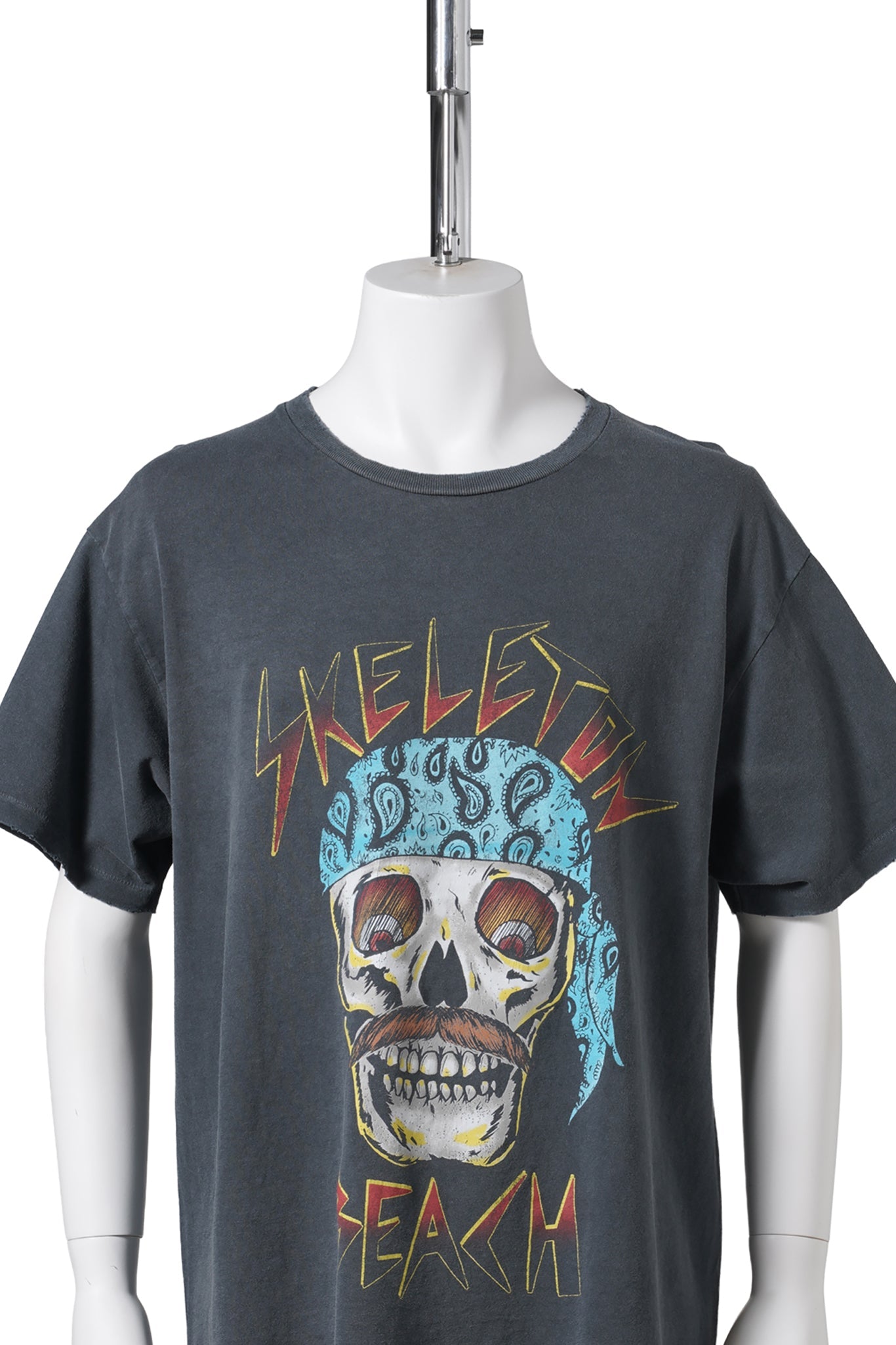 SKELETON BEACH / LIGHT VINTAGE BLACK