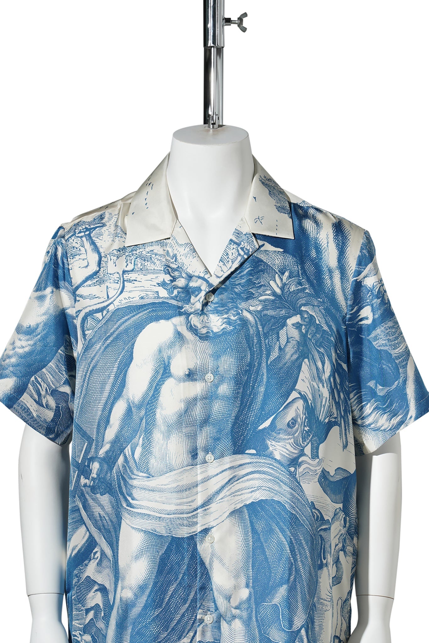 WAR OF THE SEA SILK BOWLING ZAFIR