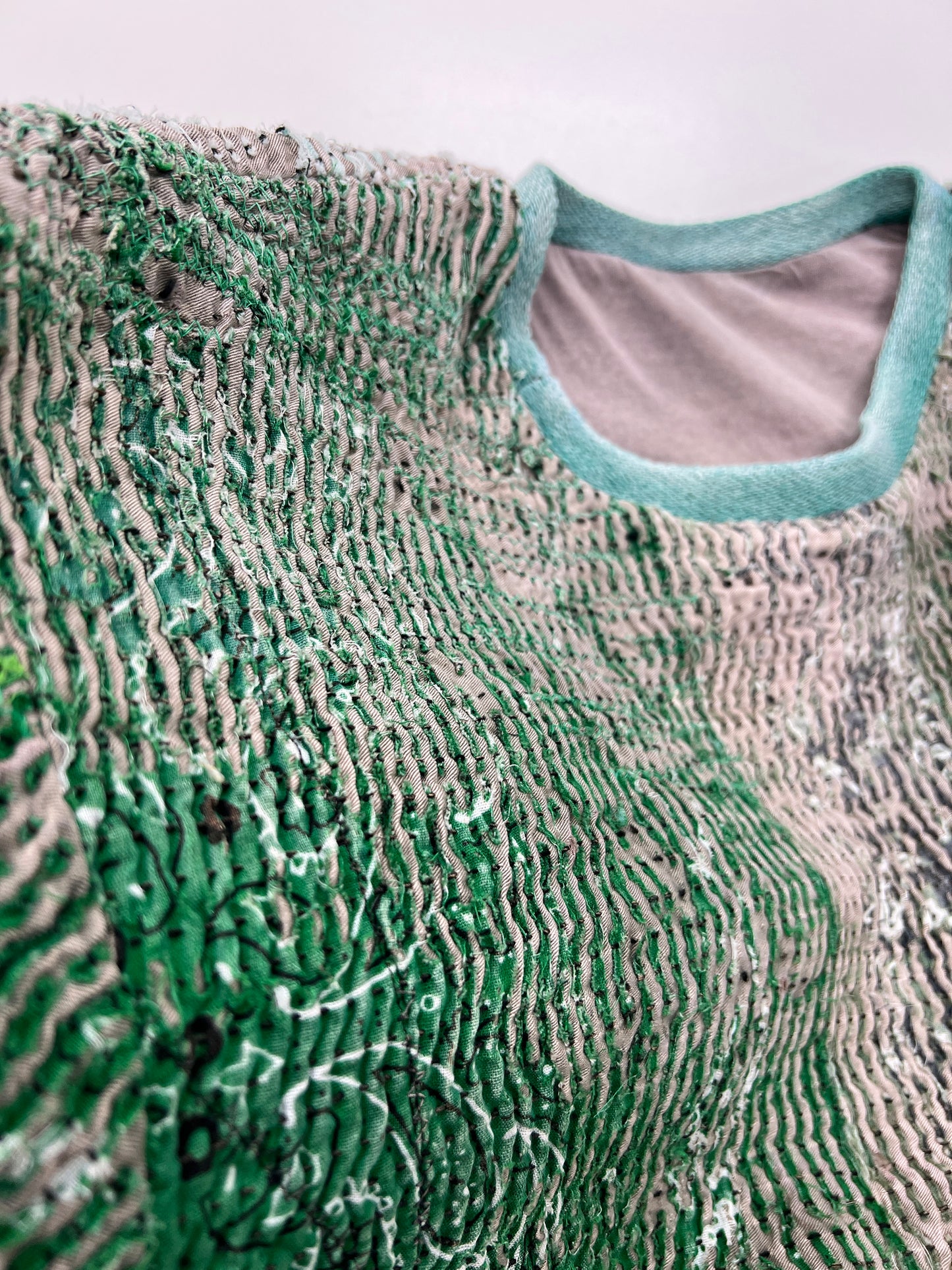 UROBOROS T-SHIRT(FOR 21SAVAGE IT’S ALL A BLUR TOUR 2023 SUN JULY 9 DETROIT MICHIGAN) / GREEN