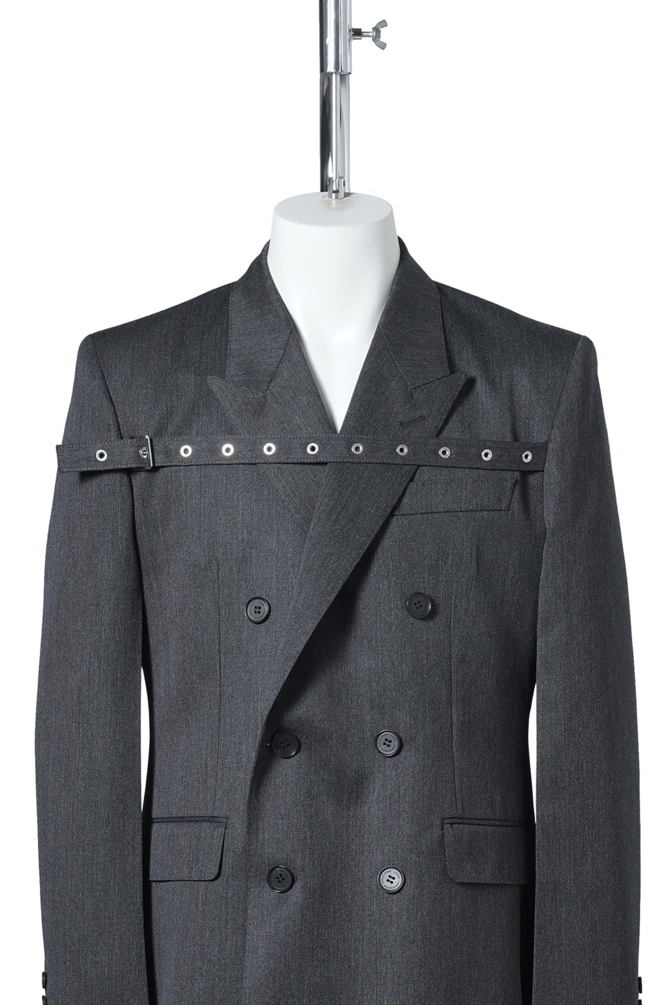 WOOL GABARDINE FLONT STRAP DOUBLE BREASTED JACKET / GREY