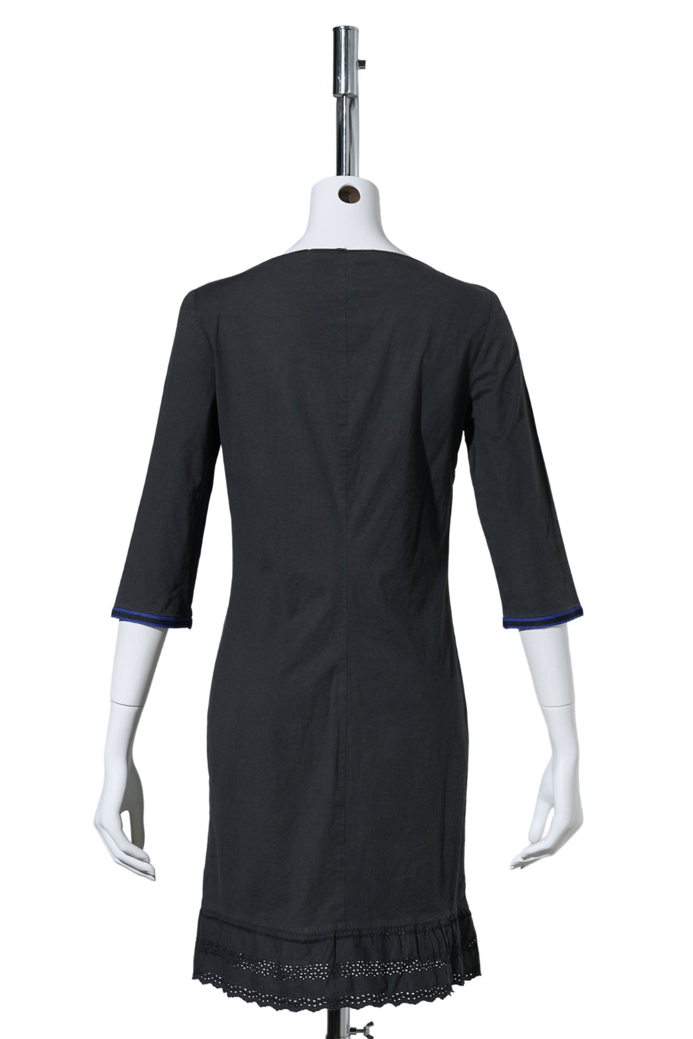 HALF SLEEVE DRESS / BLACK
