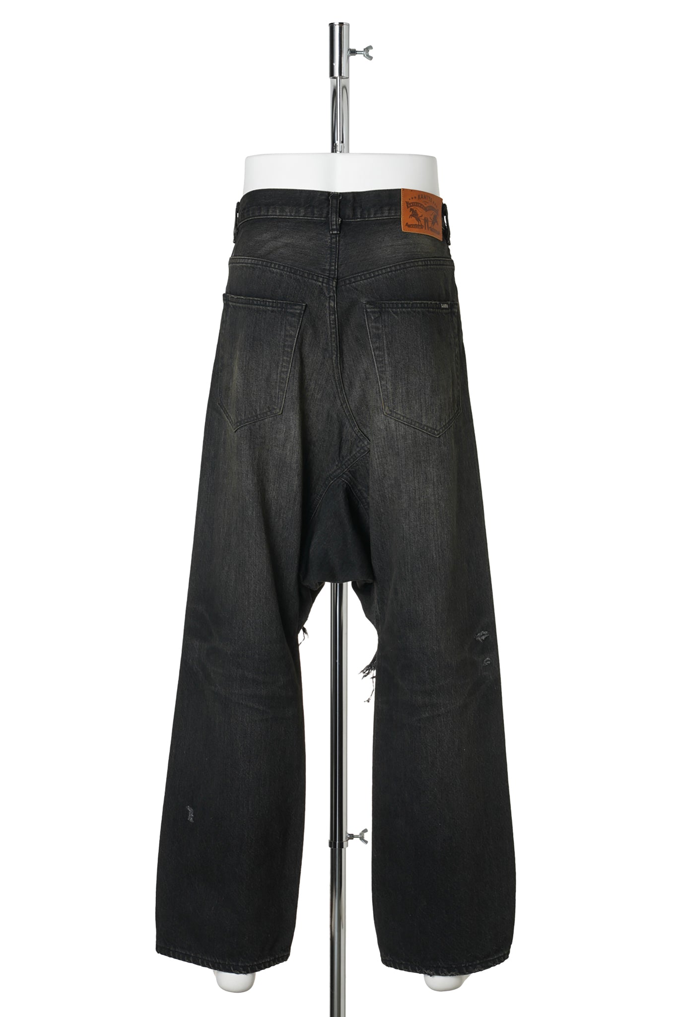 DISTRESSED SAROUEL JEANS / BLACK