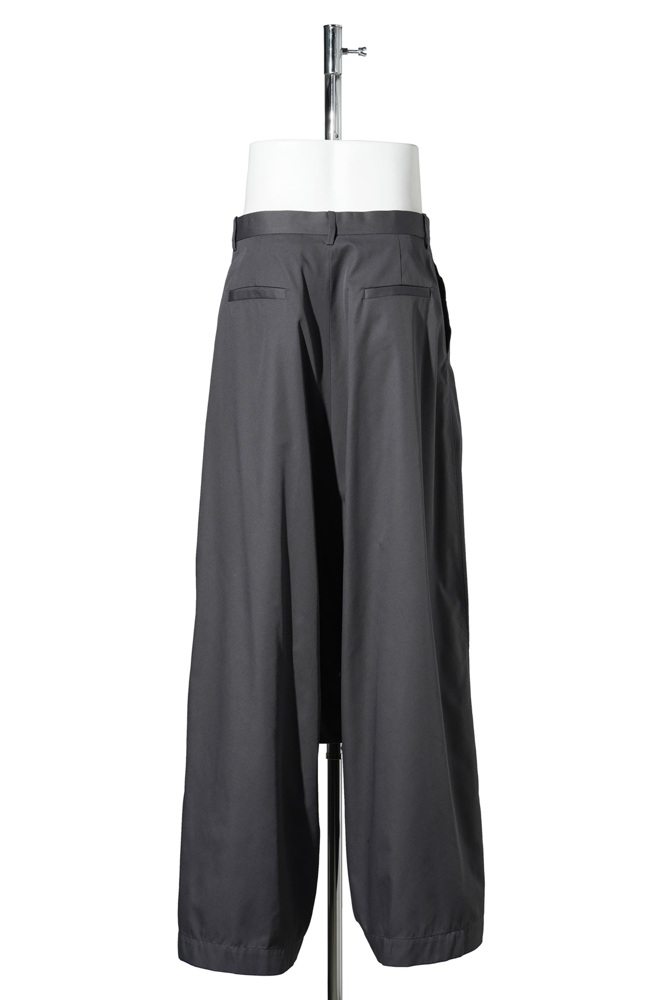 LOWLINE TROUSERS / GREY