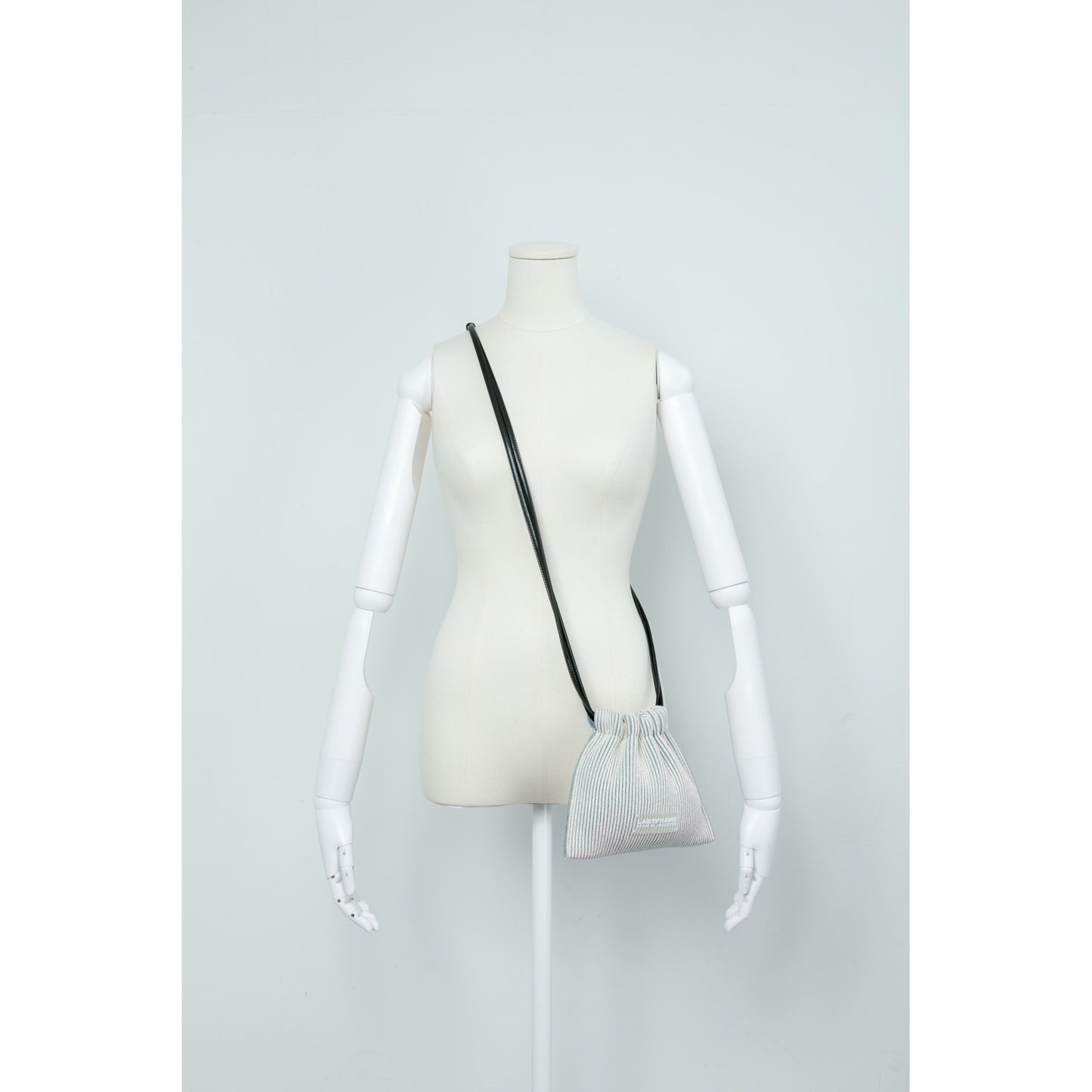 KYOTO METALLIC SACK BAG MINI / HOLOGRAM x GRAY