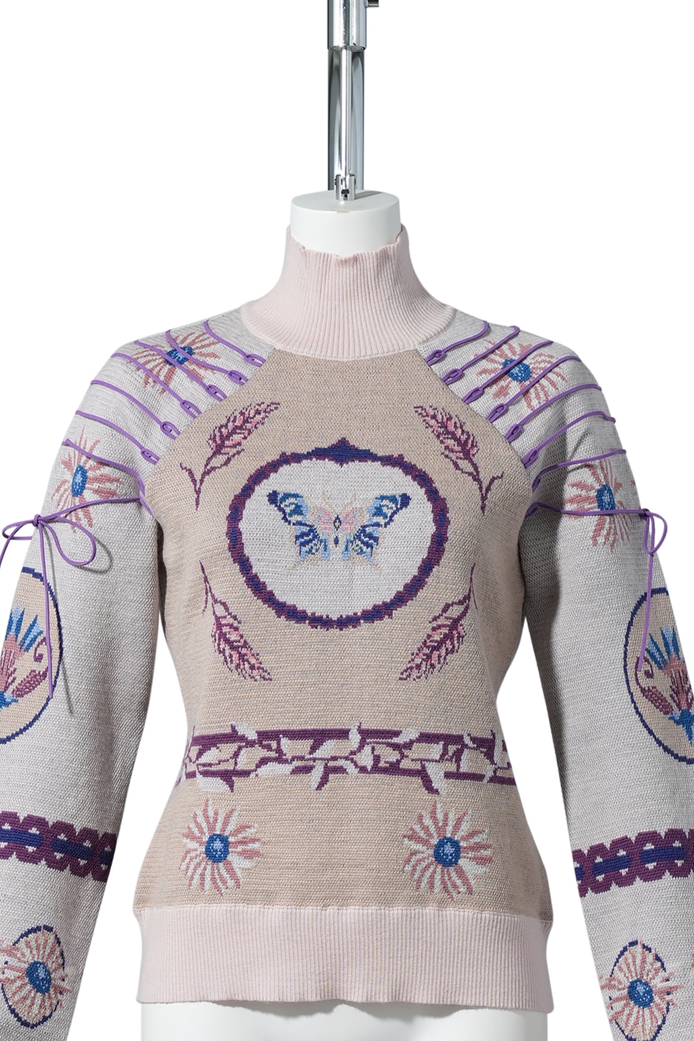 ORNATE TIE SWEATER / OFF-WHITE