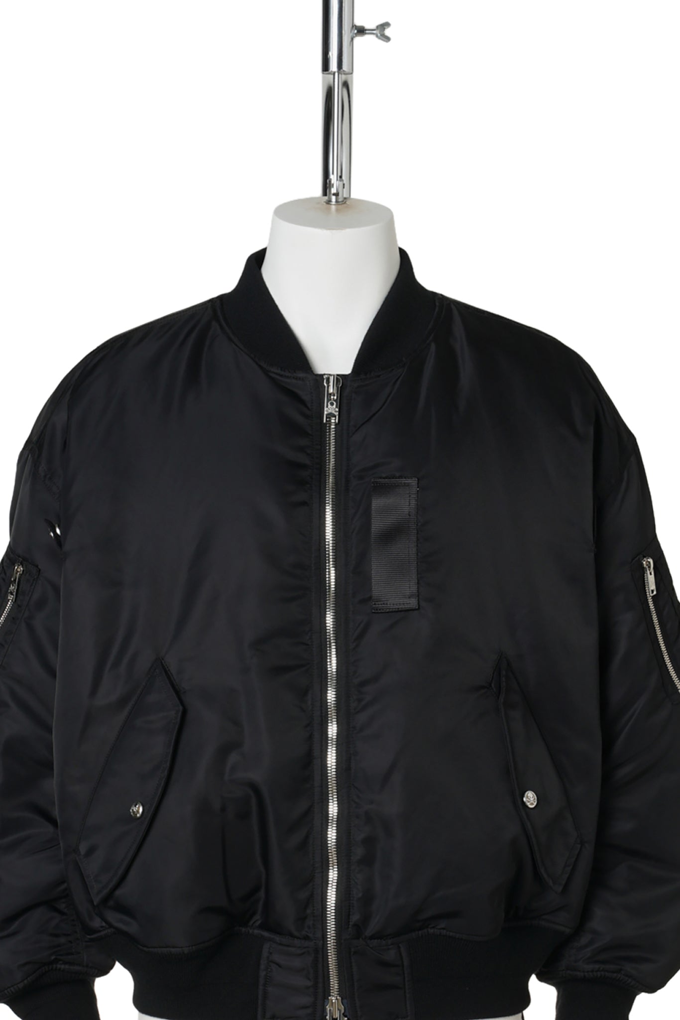 BL023 / 012:BLACK