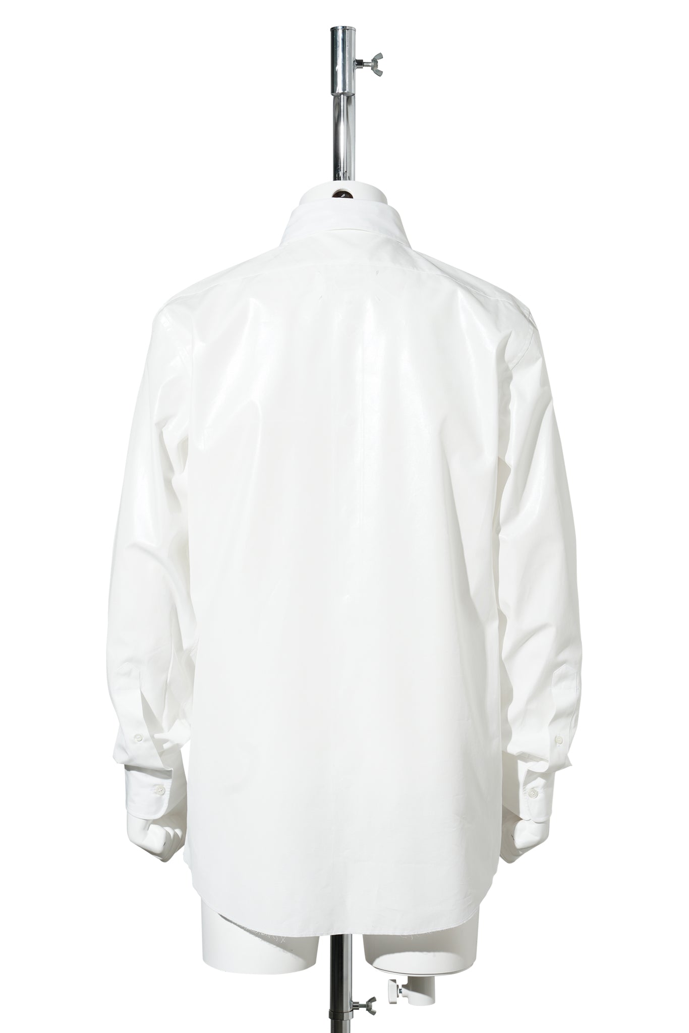LONG-SLEEVED SHIRT / 102
