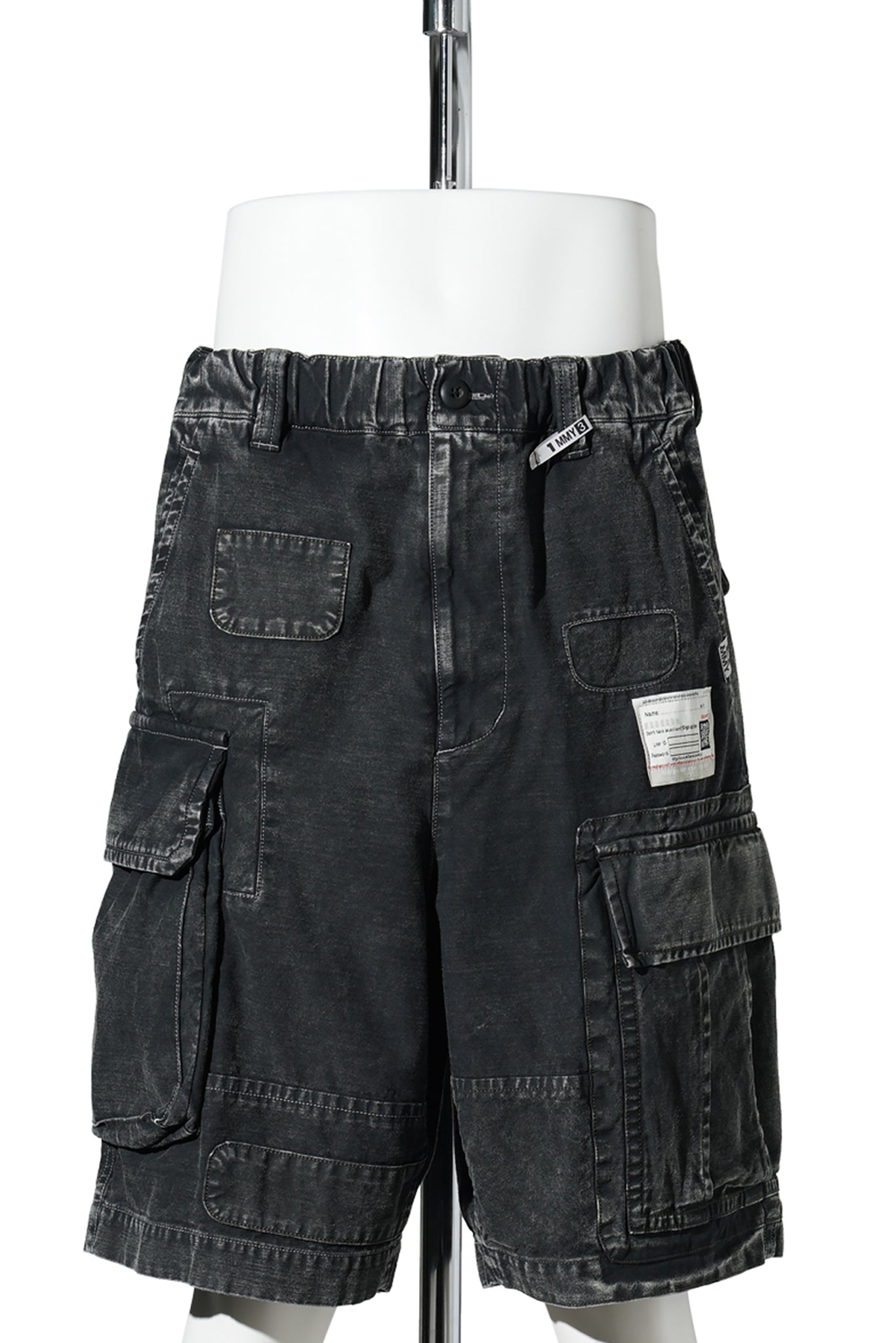 REPAIRED CARGO SHORTS / BLACK