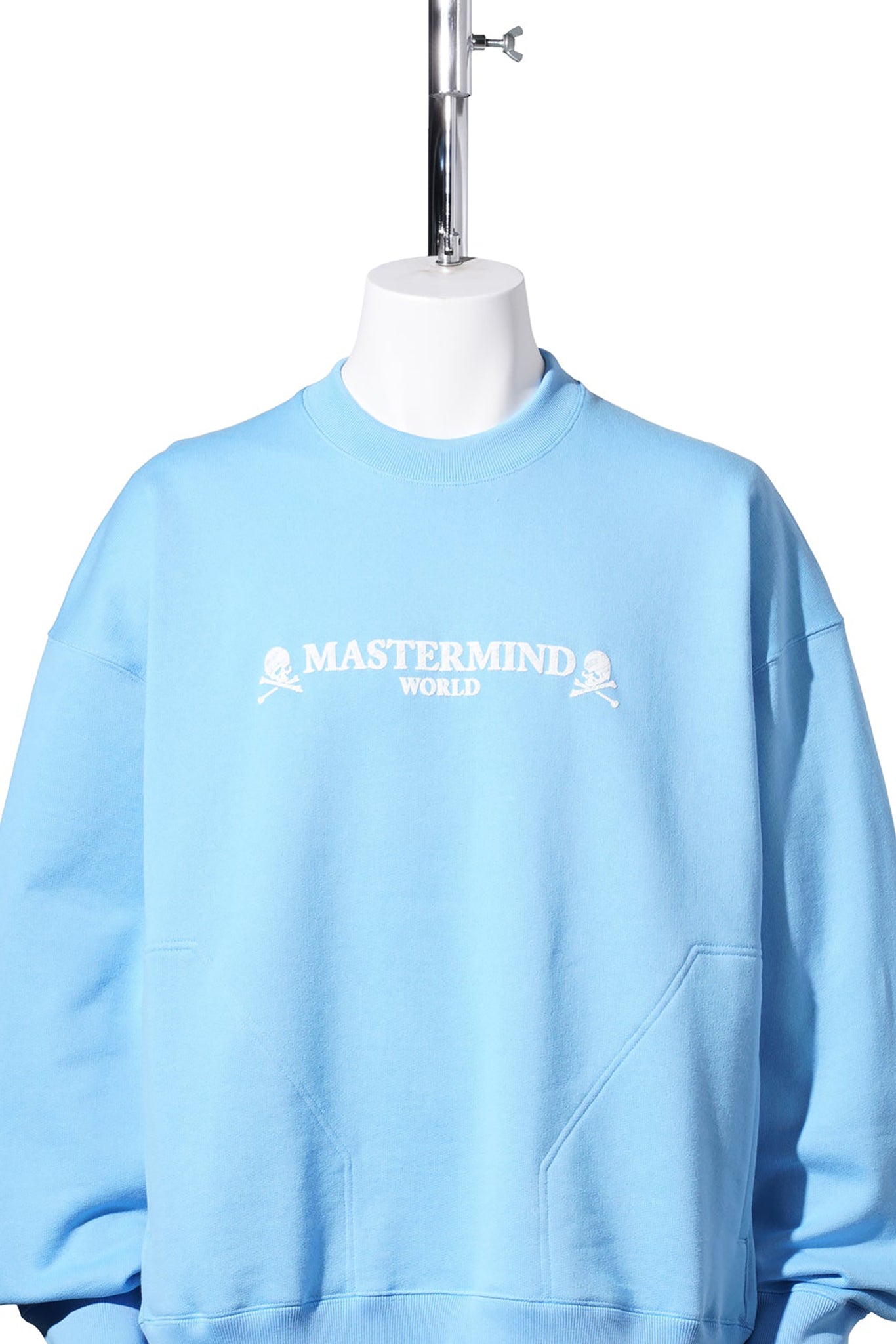 SW022 / 049:SKY BLUE