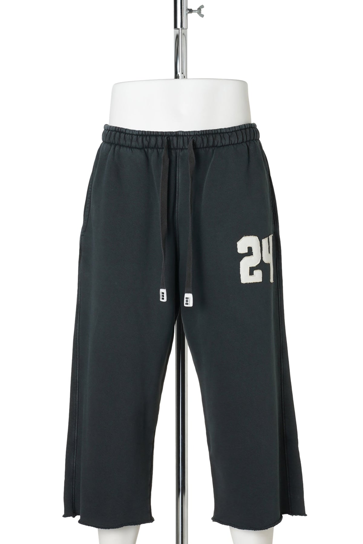 HOOPS 24 SWEAT SHORT / AGEDBLACK