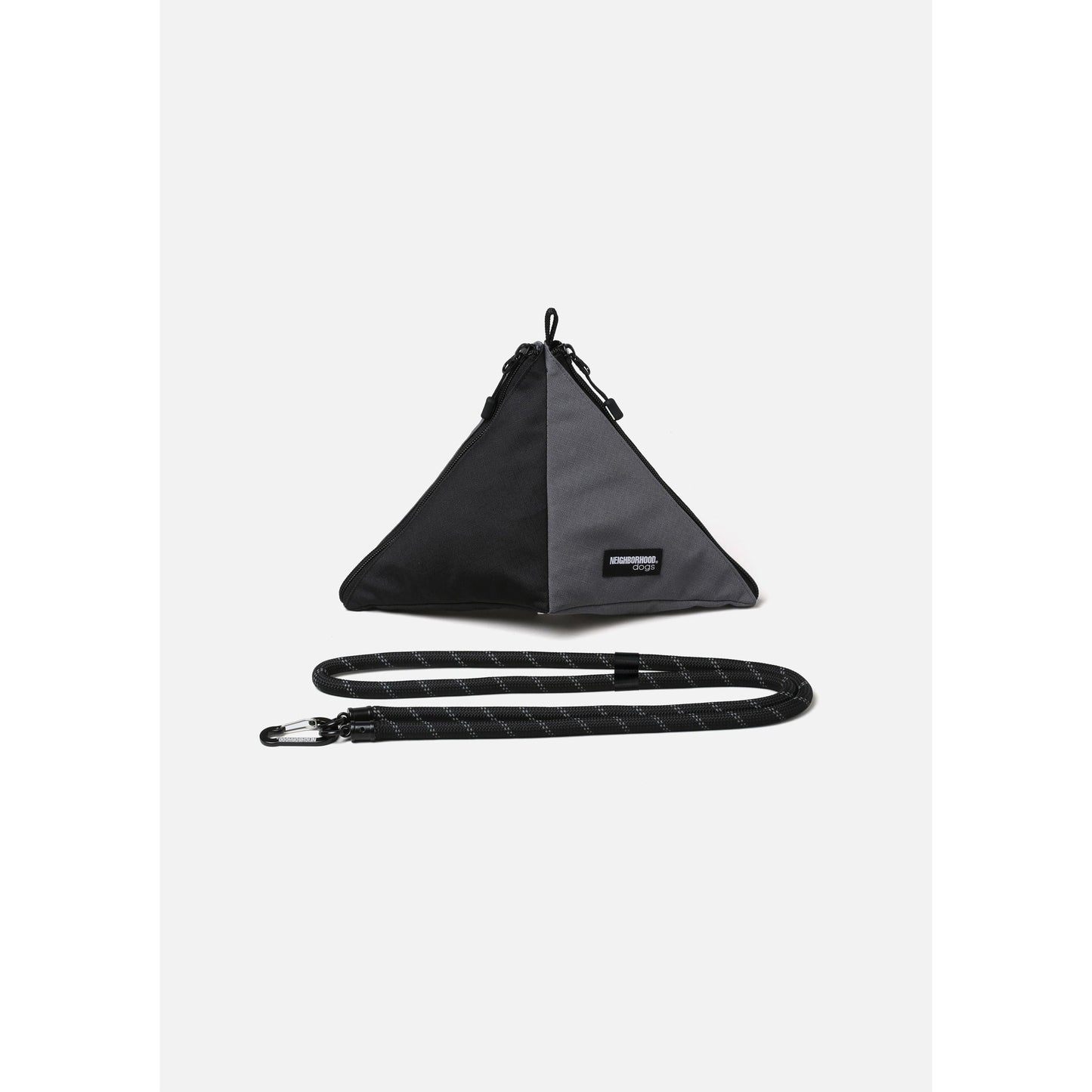 DOG TRIANGLE POUCH / BLACK×GRAY