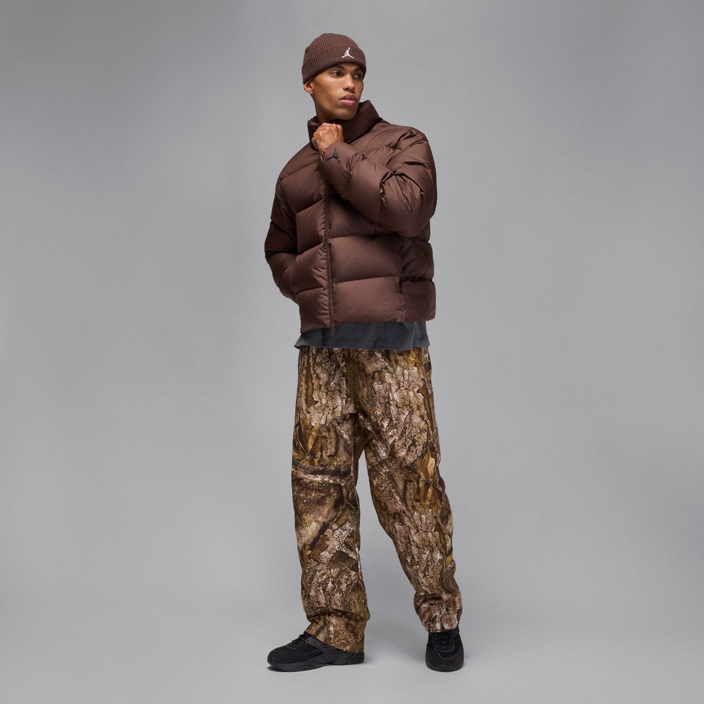 JORDAN TRUNNER O/S / 003:BLACK/BLACK-ANTHRACITE