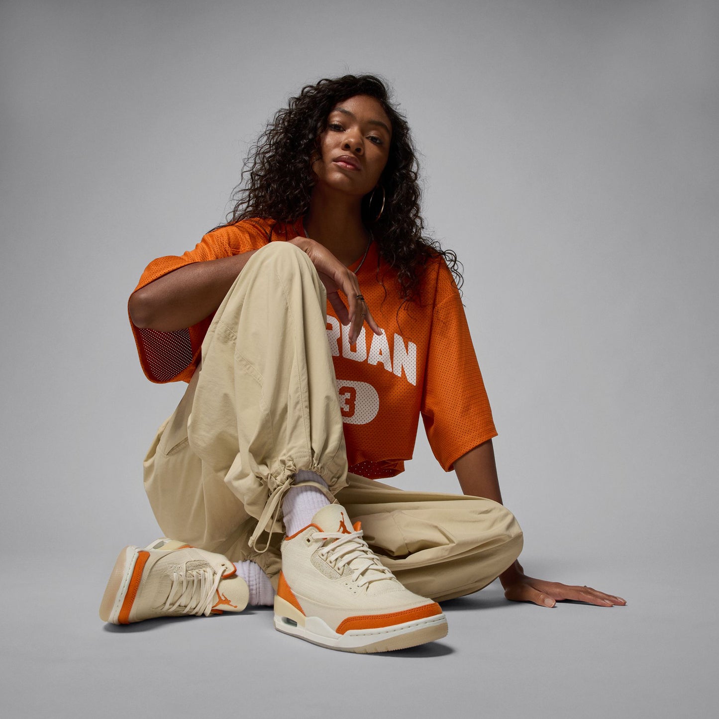 WMNS AIR JORDAN 3 RETRO T / 200:FOSSIL/STARFISH-SAIL