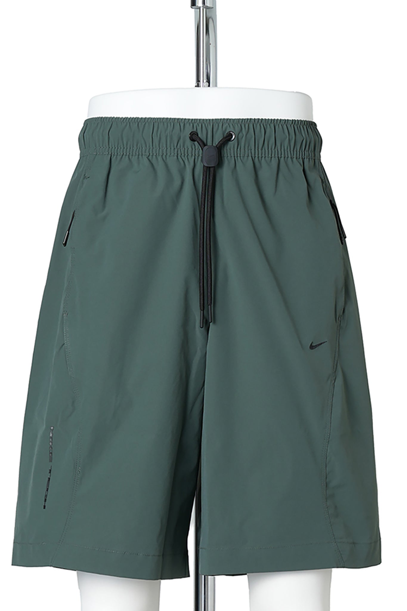 NIKE UV TECH HELIOS SUN SHORTS / 303:CAMO GREEN/BLACK