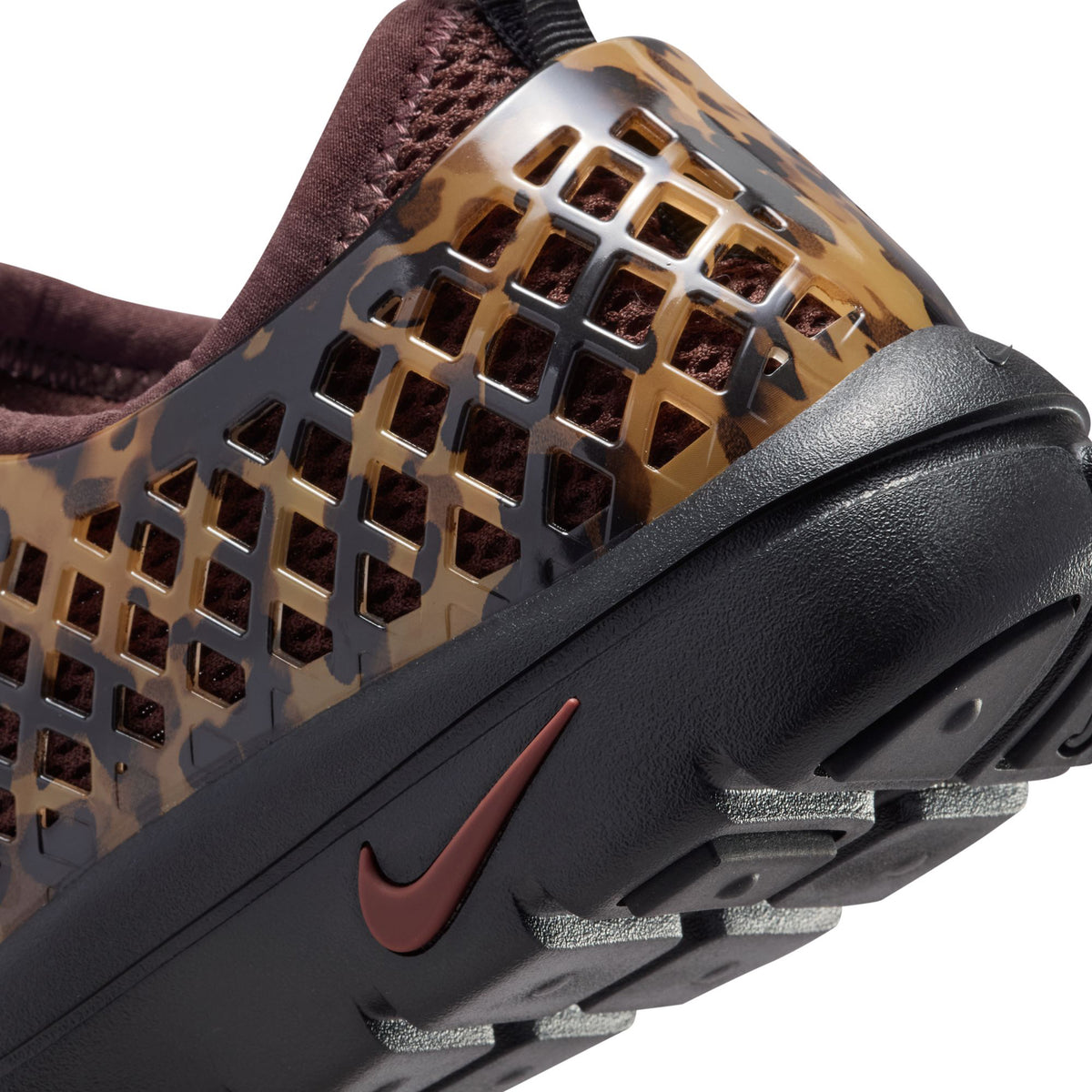 NIKE W REJUVEN8 JEL PRINT QS / 001:BLACK/BARKROOT BROWN-BLACK