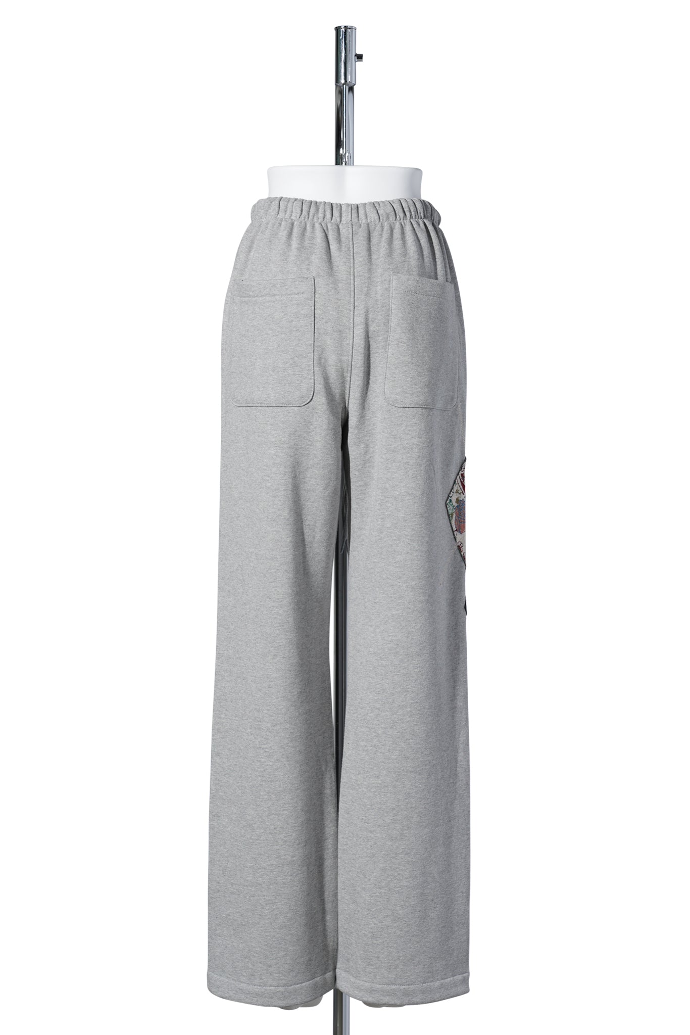ARGYLE PATCHED LOUNGE PANTS / GREY