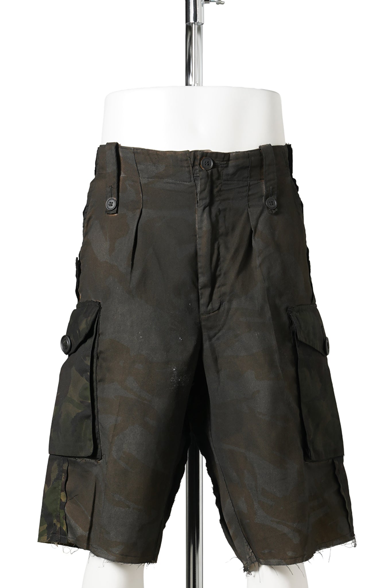 NEW CAMO SHORT / BLACK