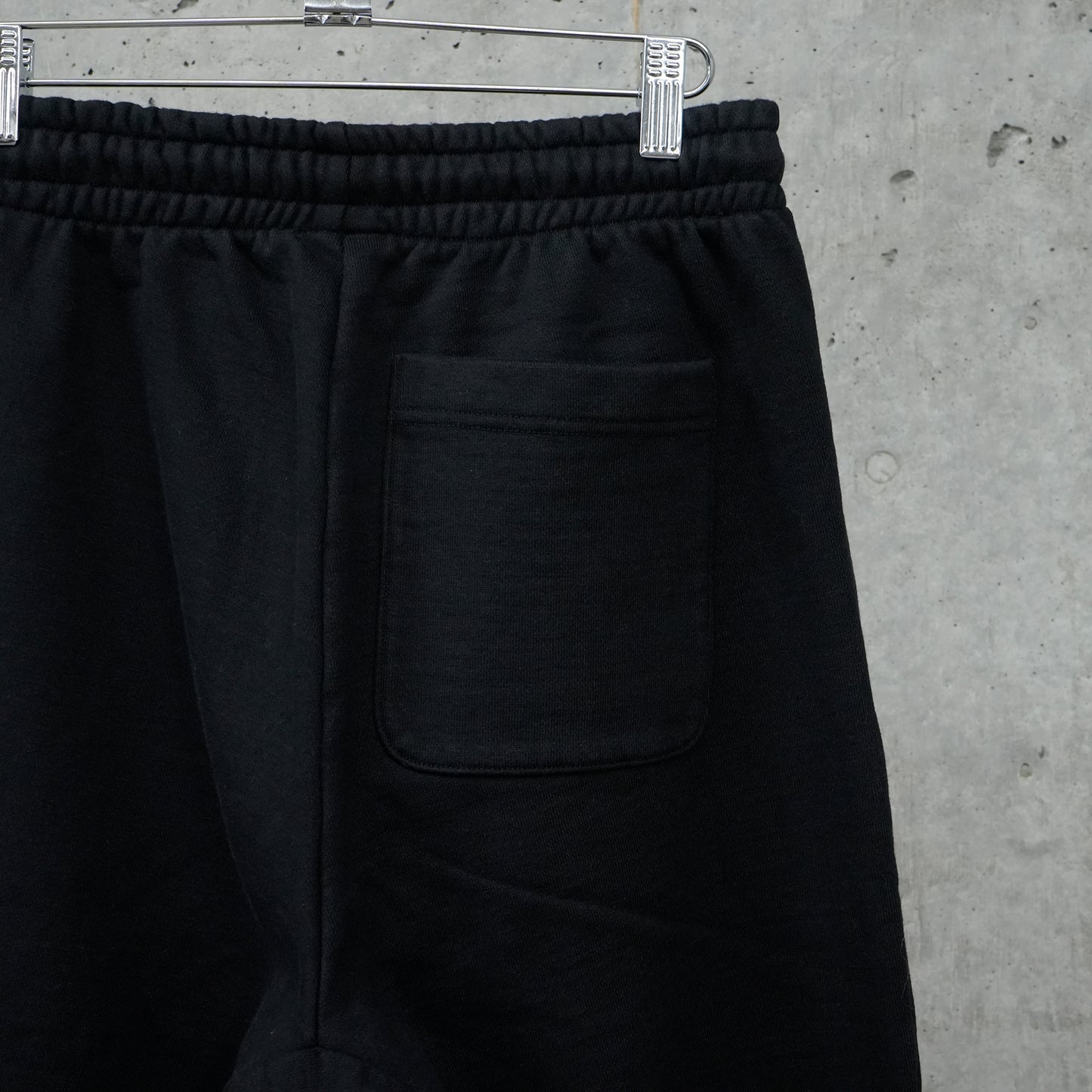 SWEAT PANTS / BLACK