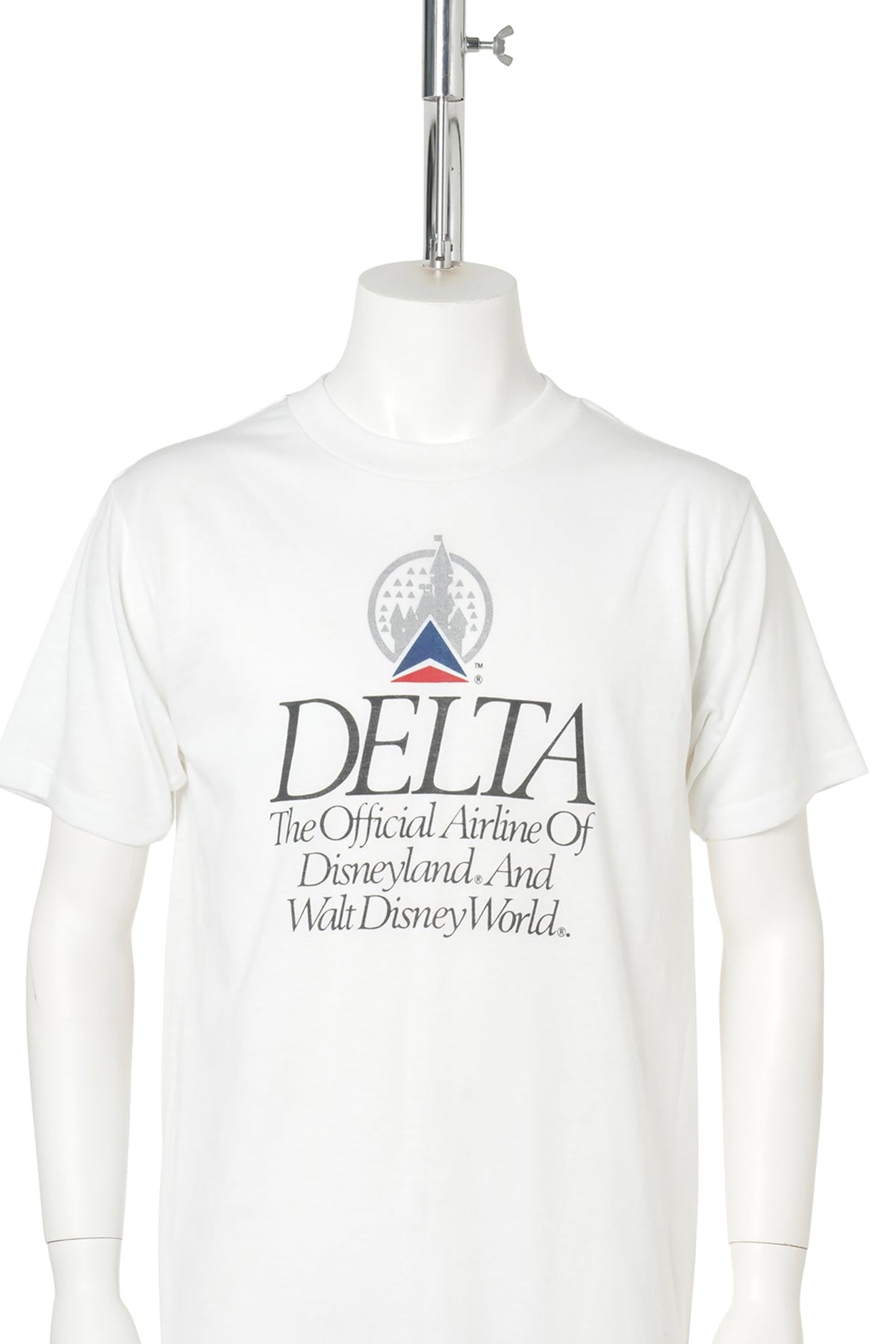 Delta Air Lines / Disneyland & Walt Disney World Typography Tee / WHITE