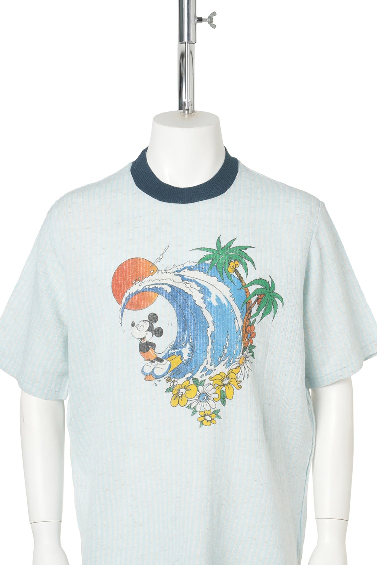 70s Mickey Mouse / Surfing Graphic Kennington T-Shirt / WHITE