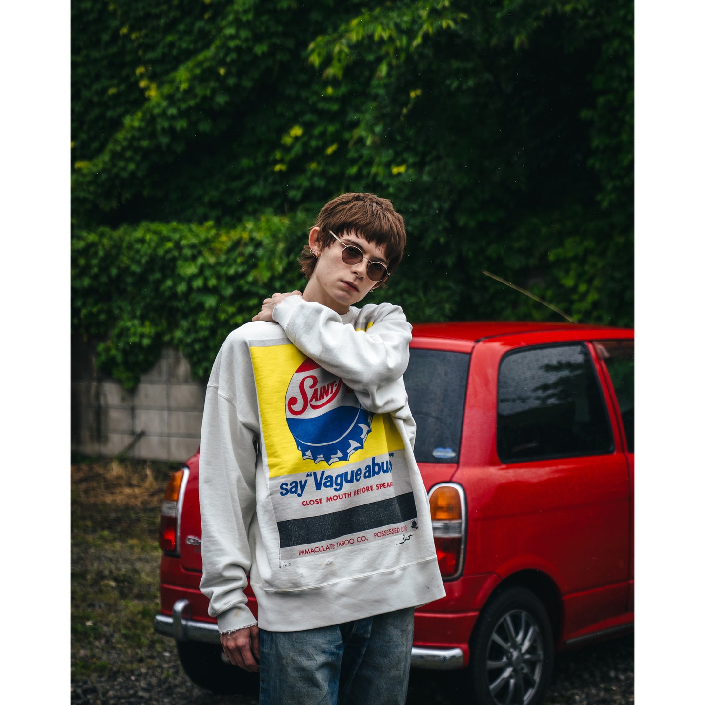 CRW NECK SWT/VAGUE ABUSE / WHITE