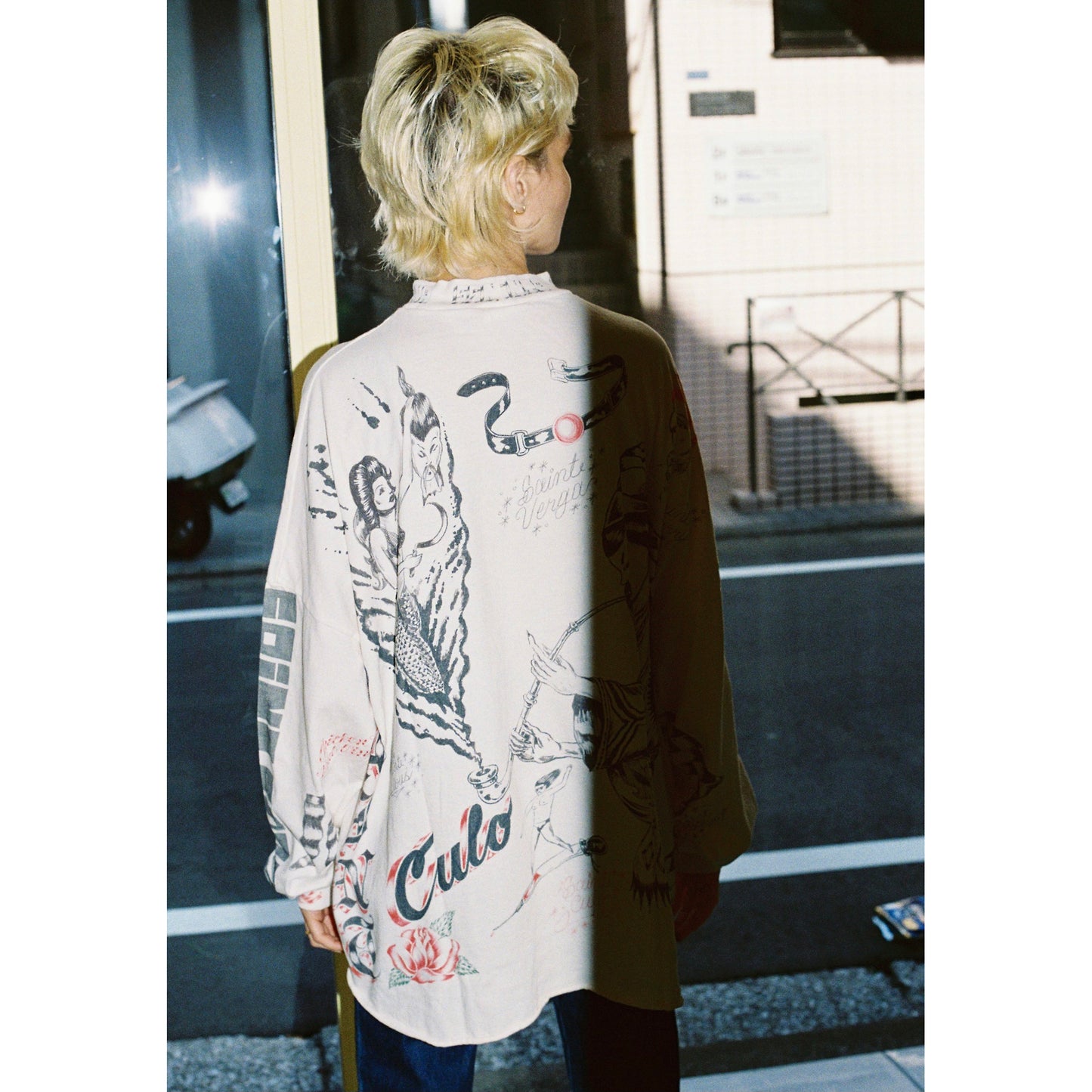 SAINT Mxxxxxx x Alexis Ross ALX_LS TEE/DRAWING / WHITE