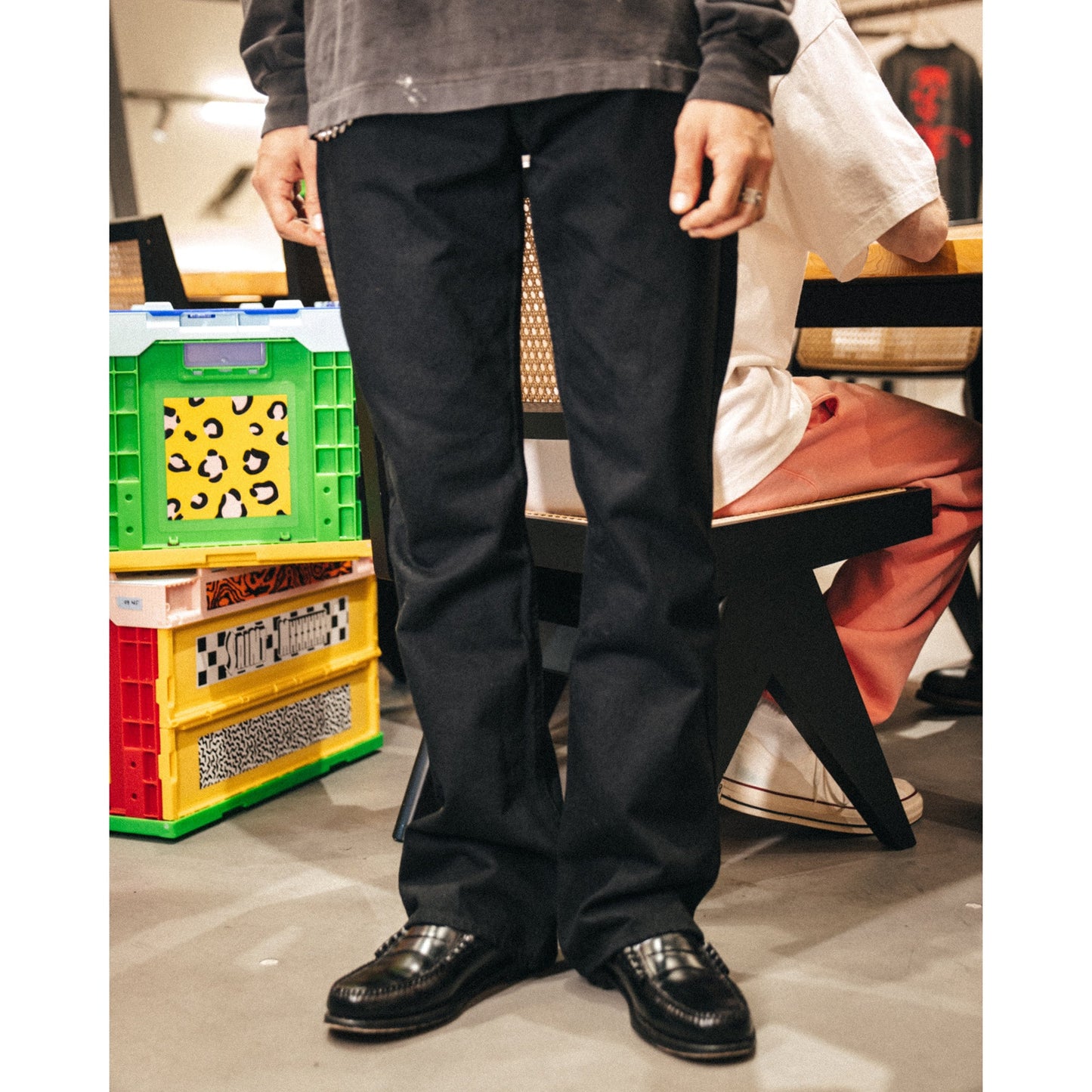 BLK FLARE DENIM PANTS/FLARE / BLACK