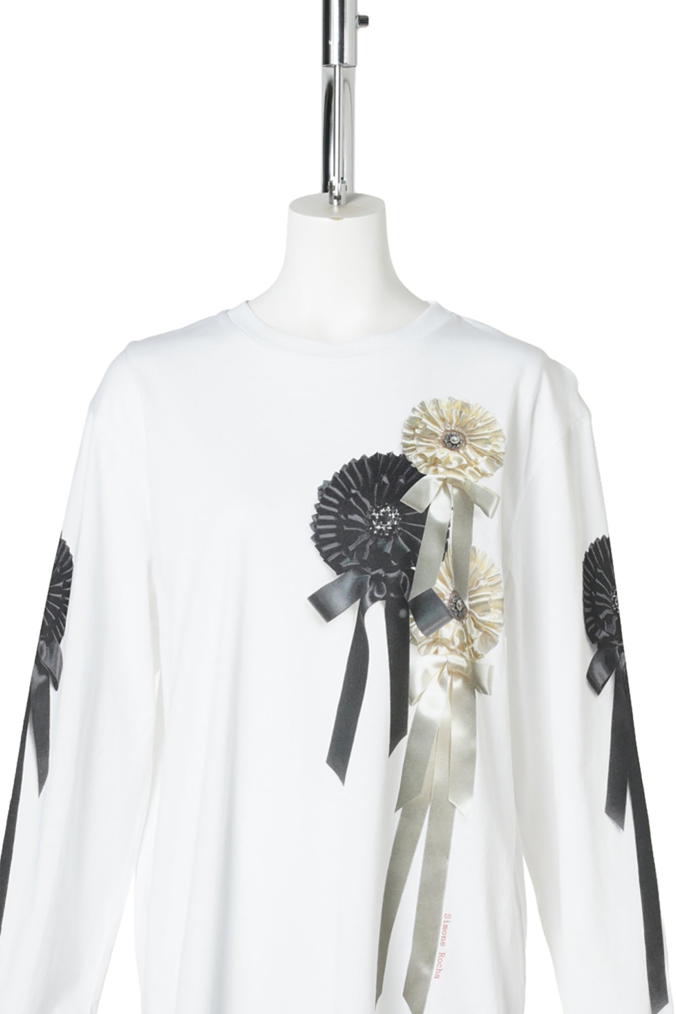 RIBBON ROSETTE PRINT LONG SLEEVE T-SHIRT / WHITE