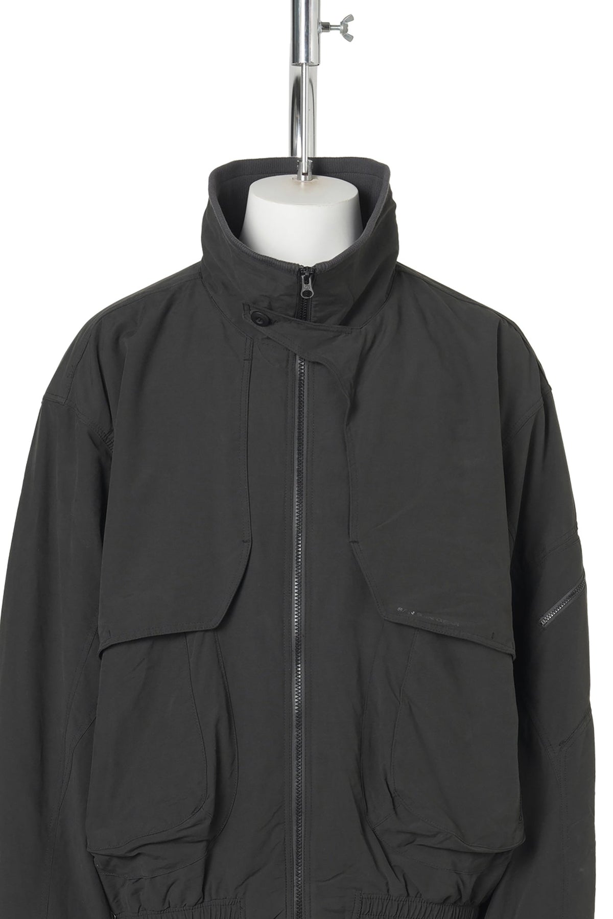 BOMBER JACKET / BLACK