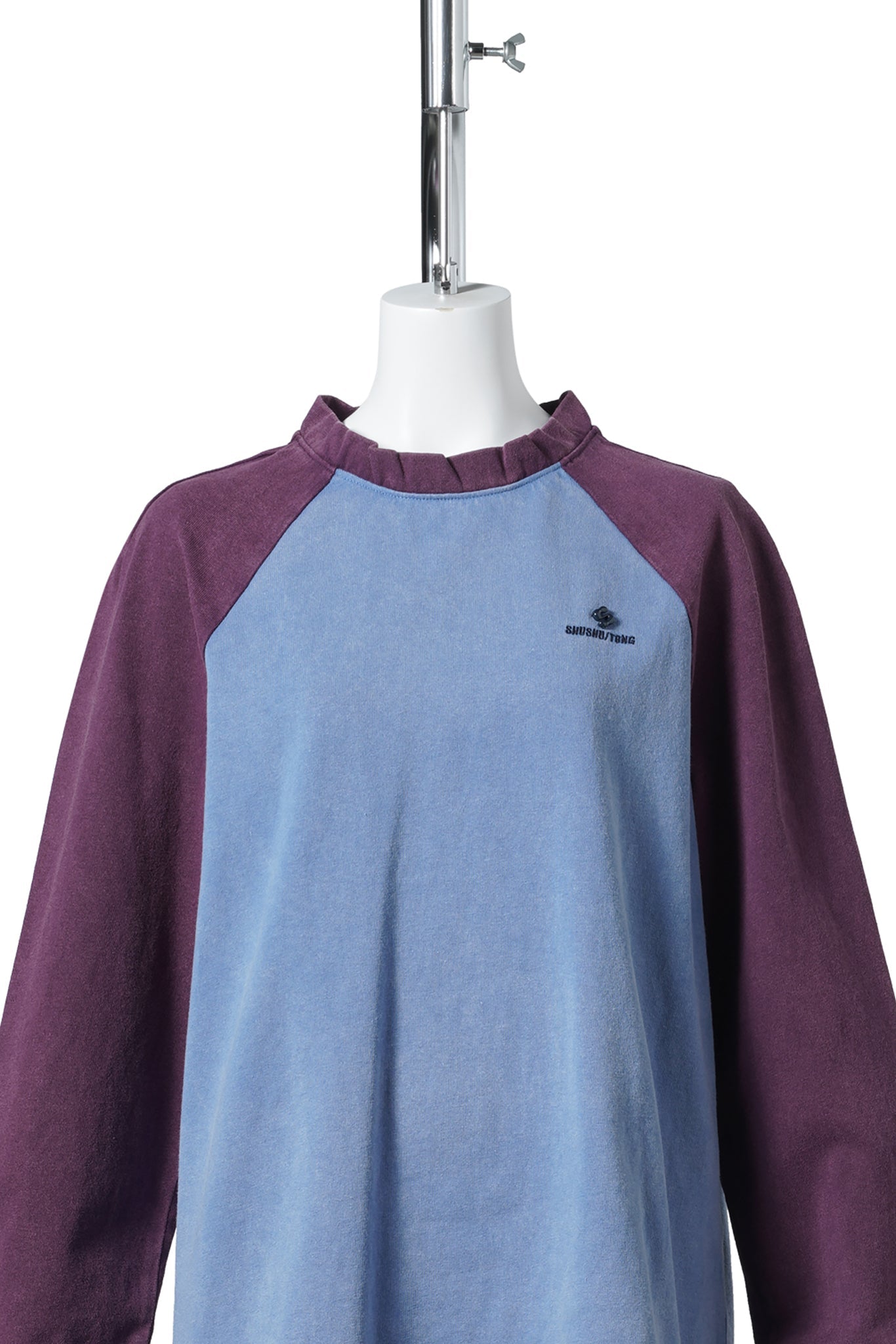 CREWNECK LONG-SLEEVE TEE / BLUE