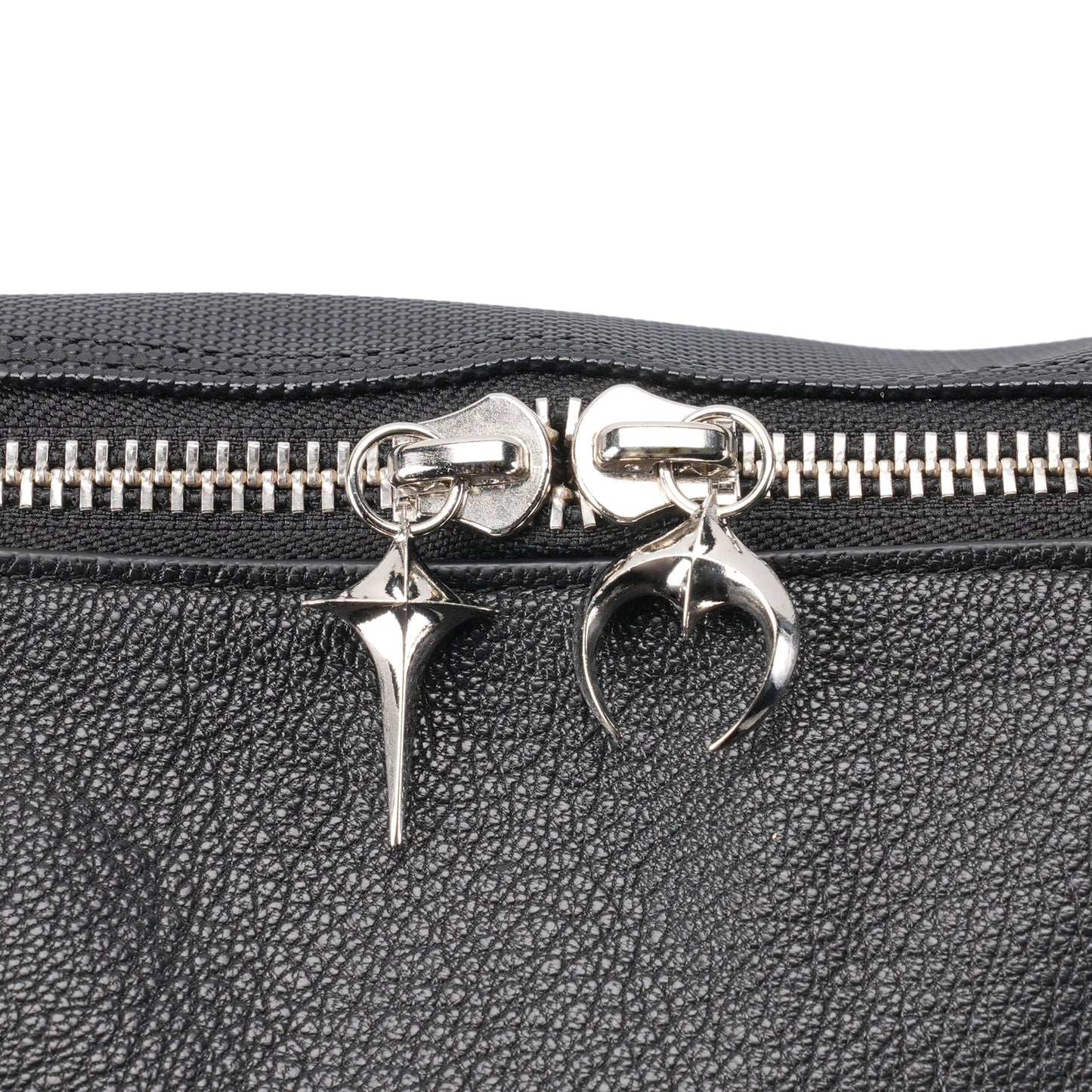 GOAT SKIN DRAGON MESSENGER BAG / BLACK